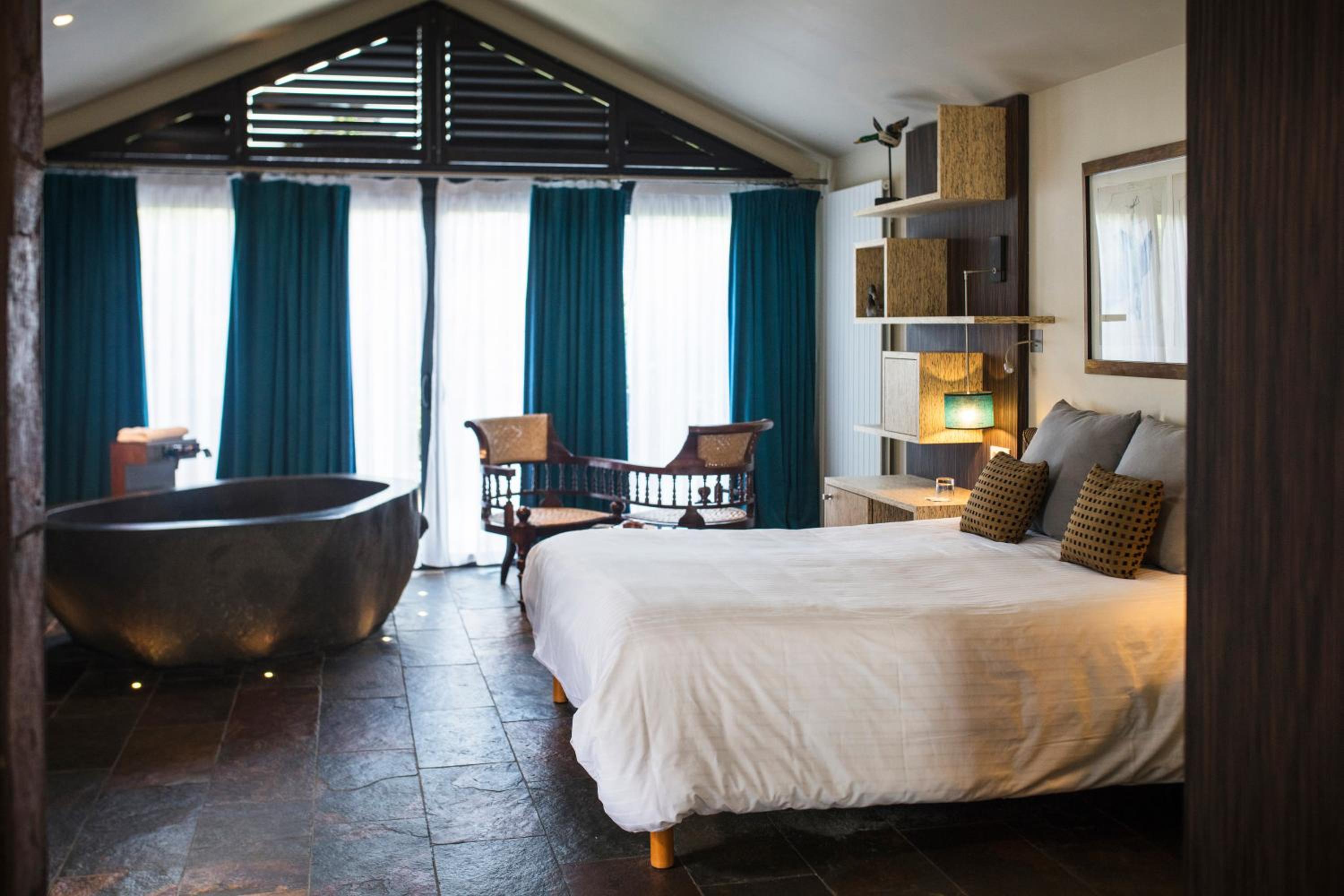 Deluxe Junior Suite