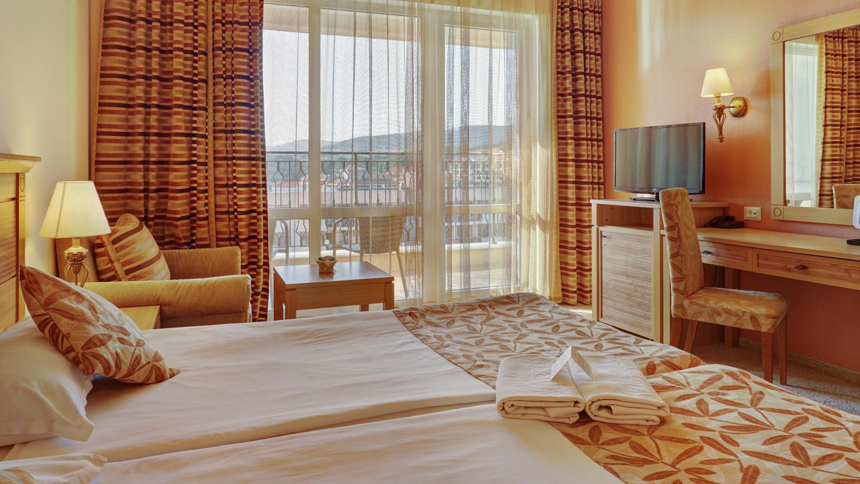 Standard Twin Room for Single Use