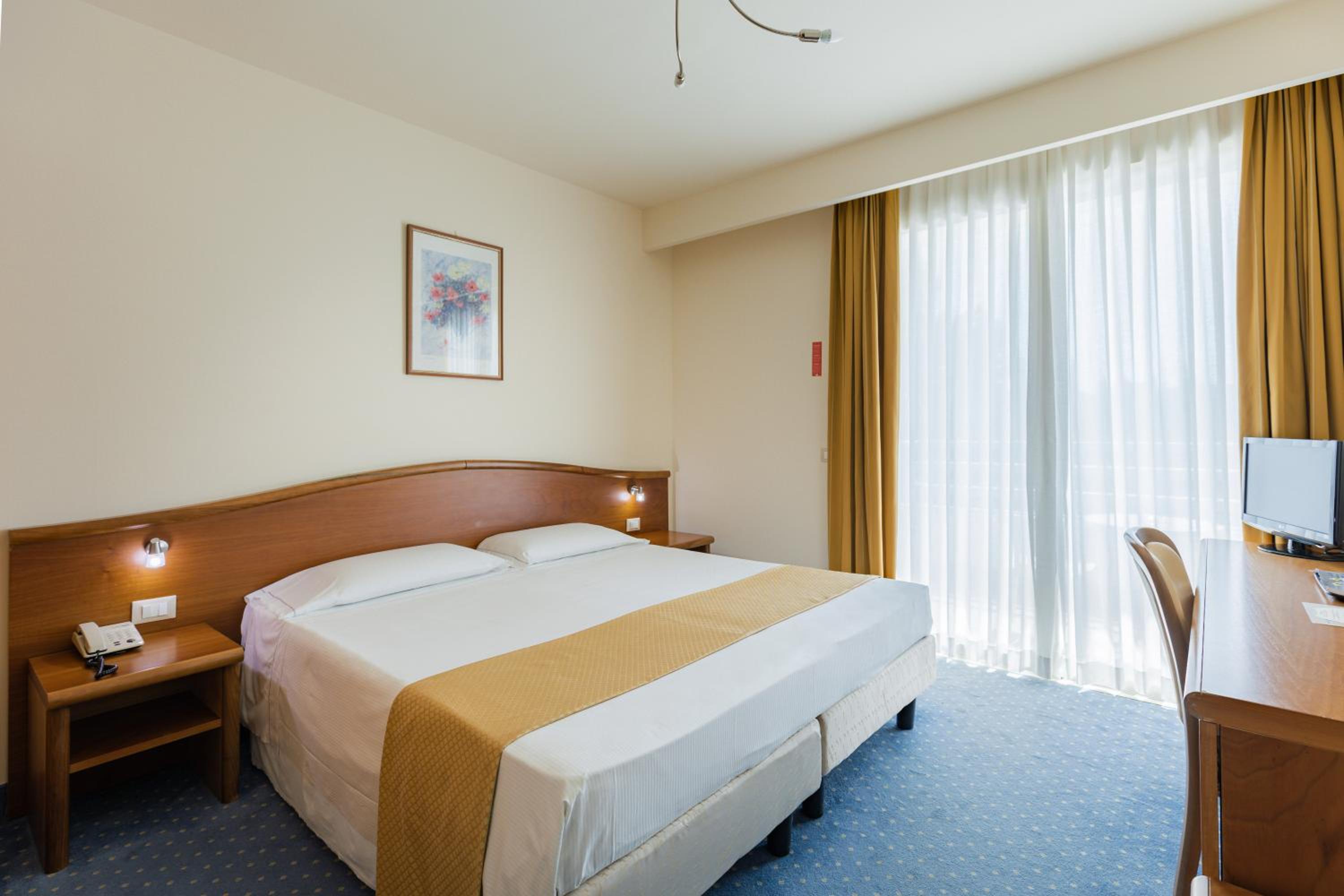 Classic Double or Twin Room - Photo 3