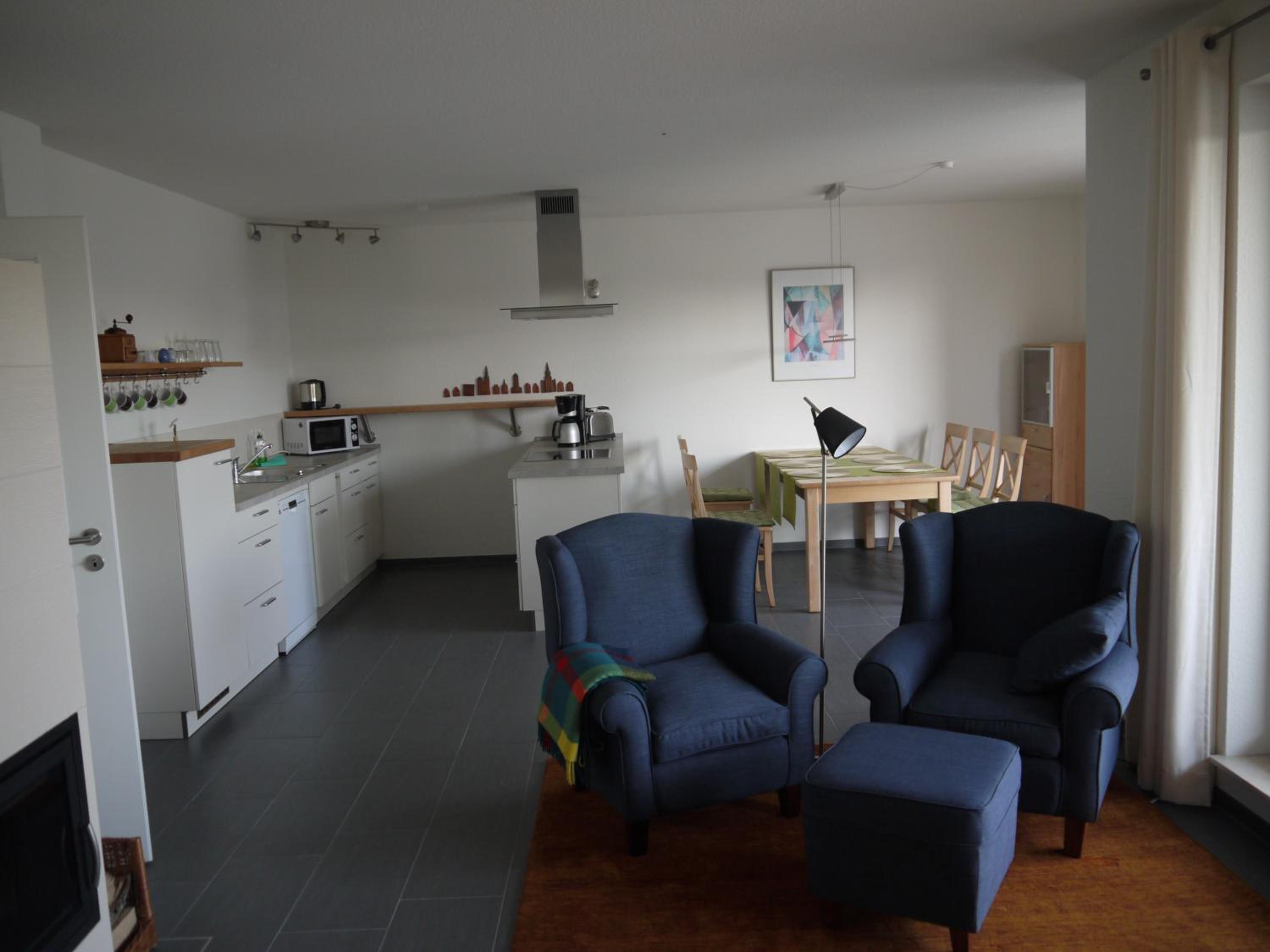 One-Bedroom Apartment photo 3