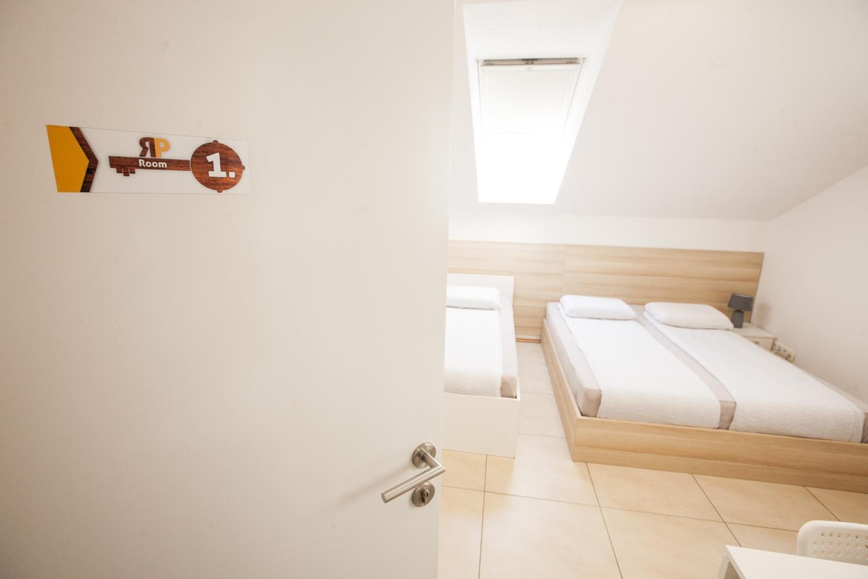 Comfort Triple Room - Photo 5