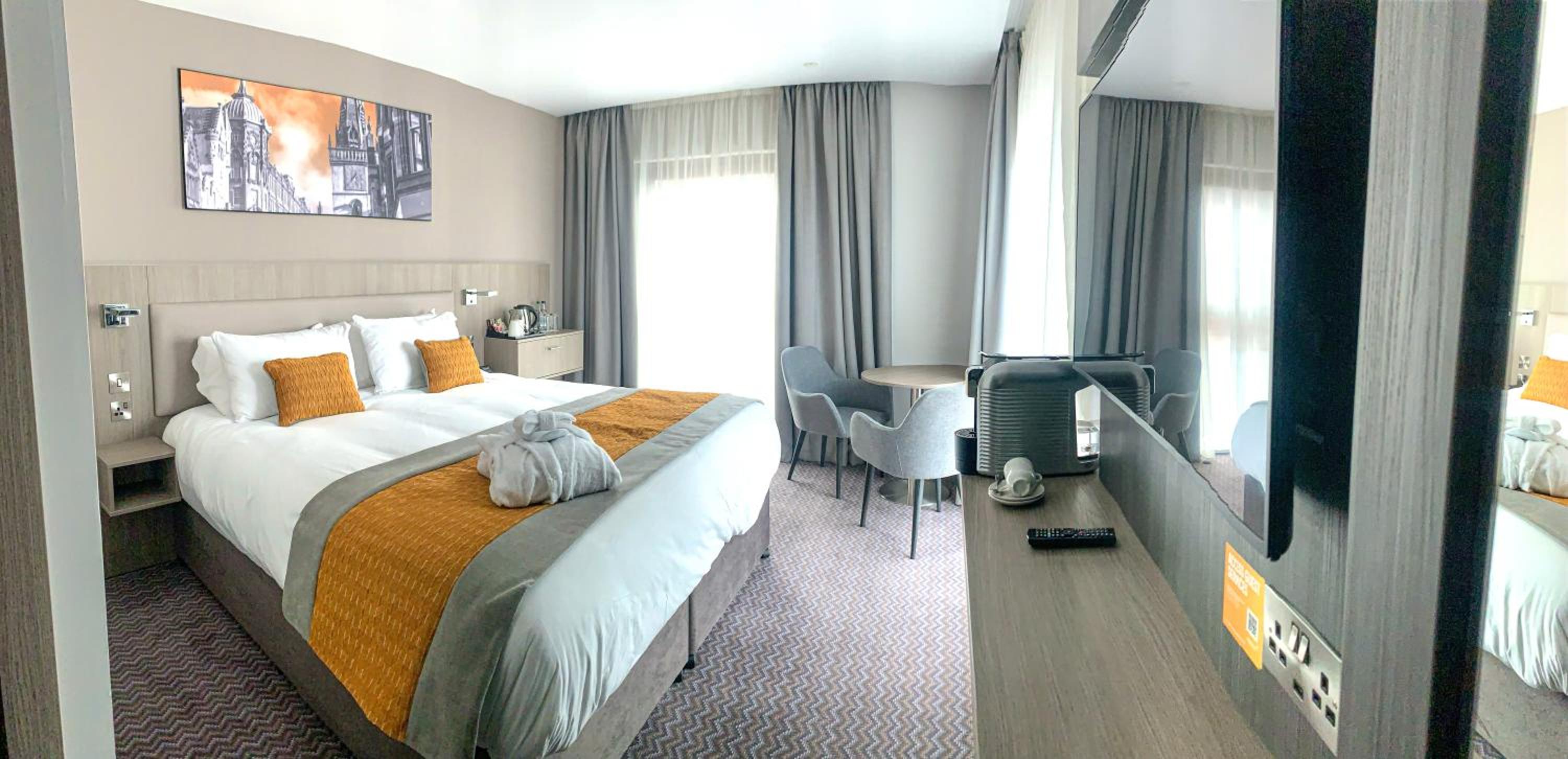 Executive King Room - Photo 1
