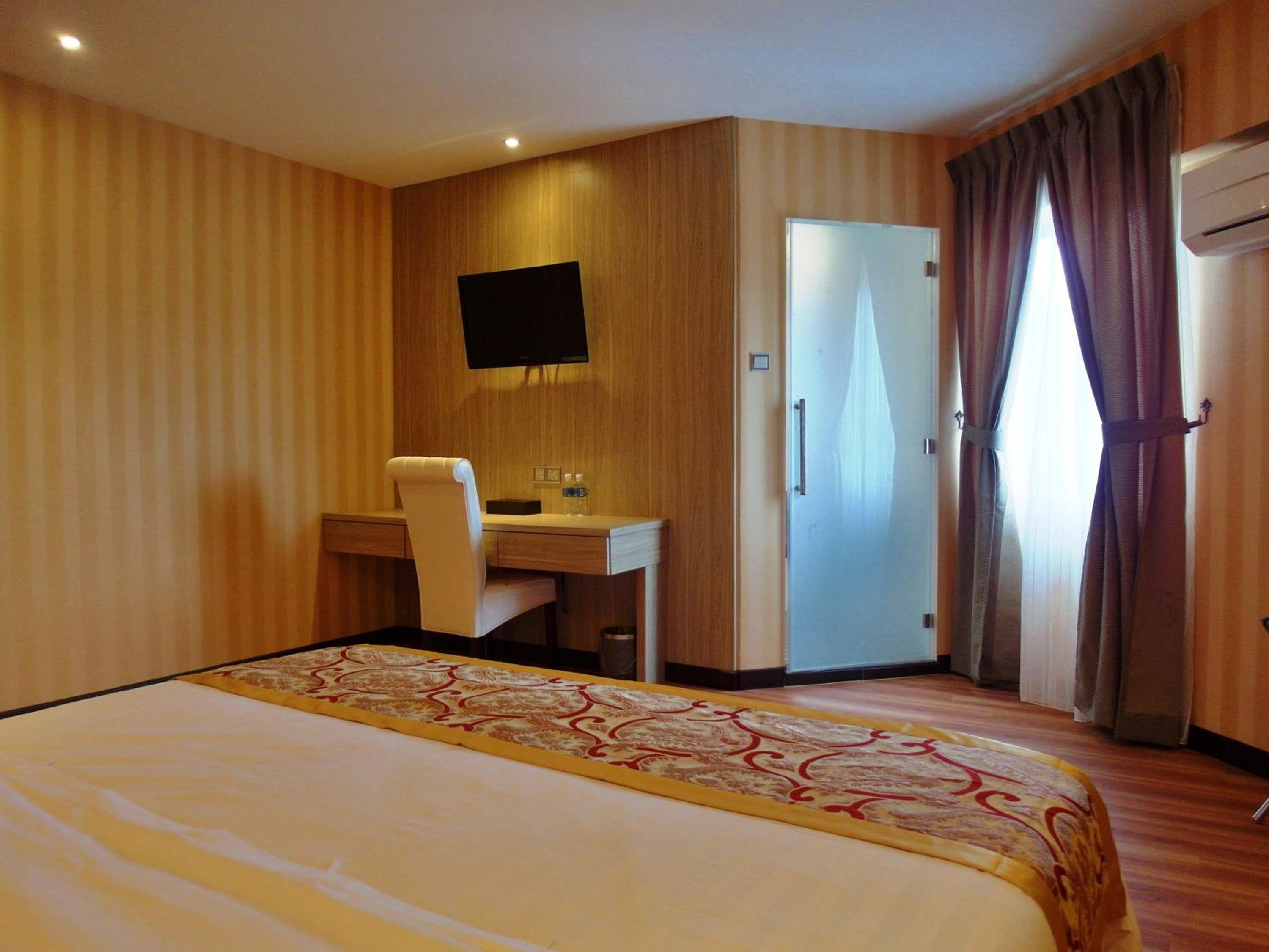 Superior King Room photo 3