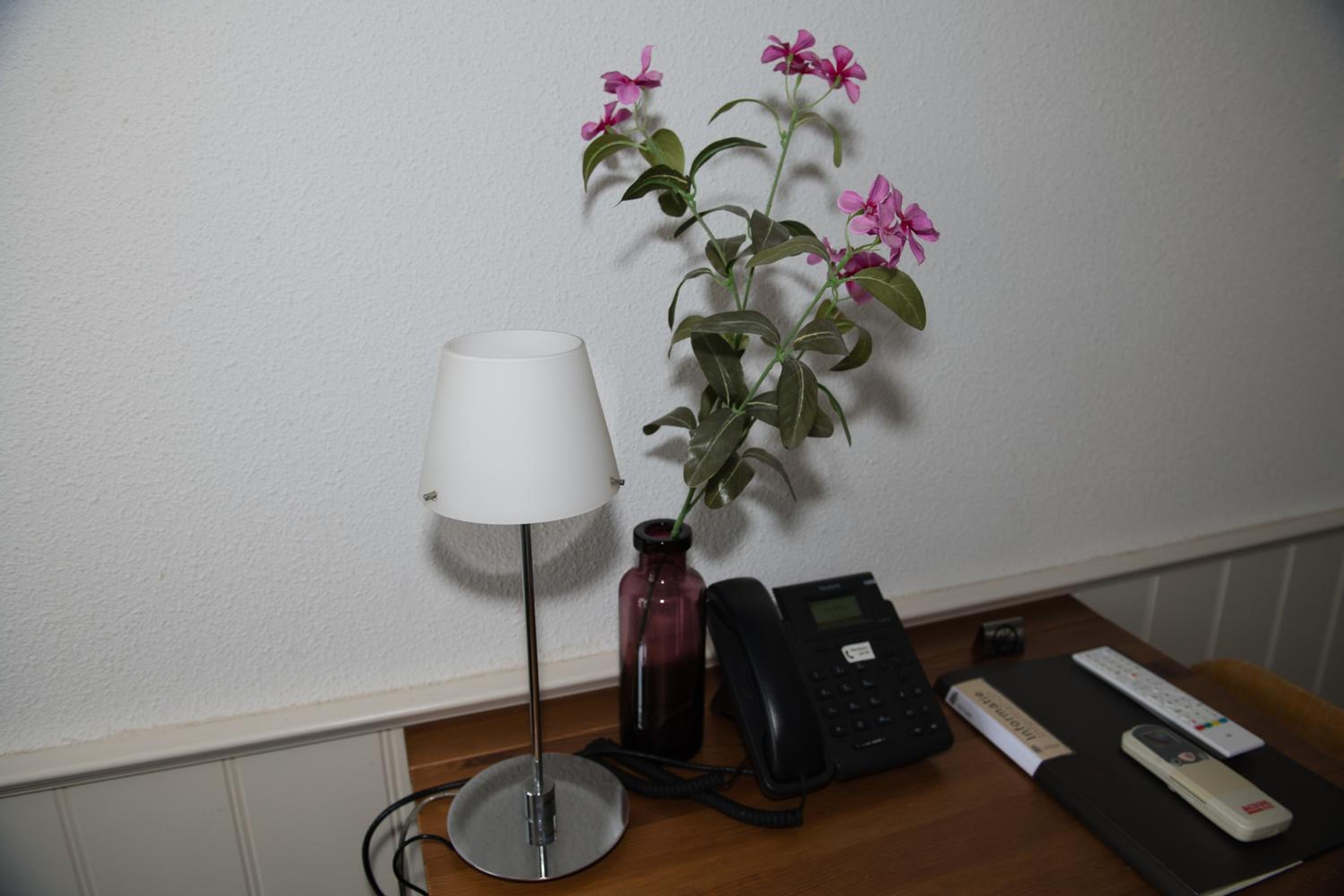 Single Room photo 3