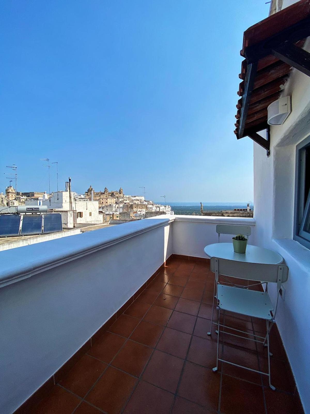 Triple Room with Terrace and Swimming Pool photo 3