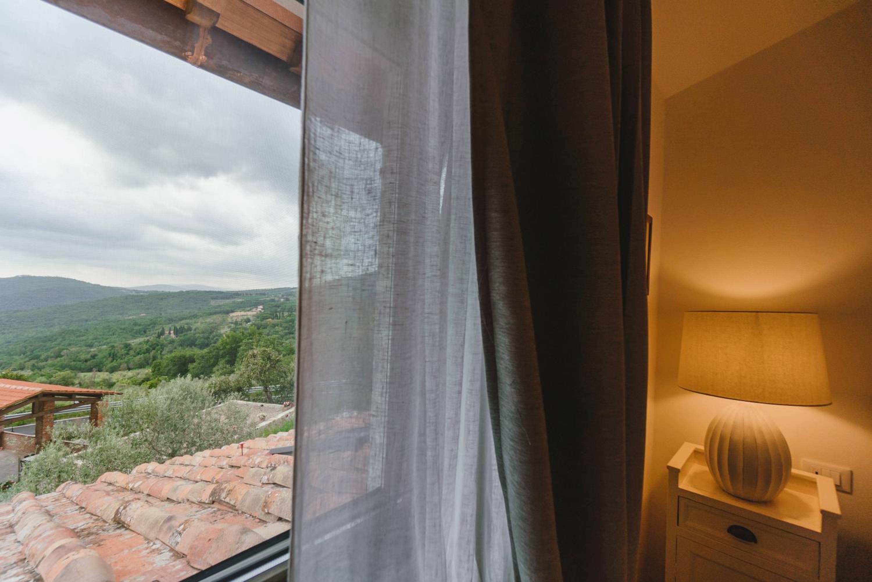 Double Room with Private Bathroom photo 3