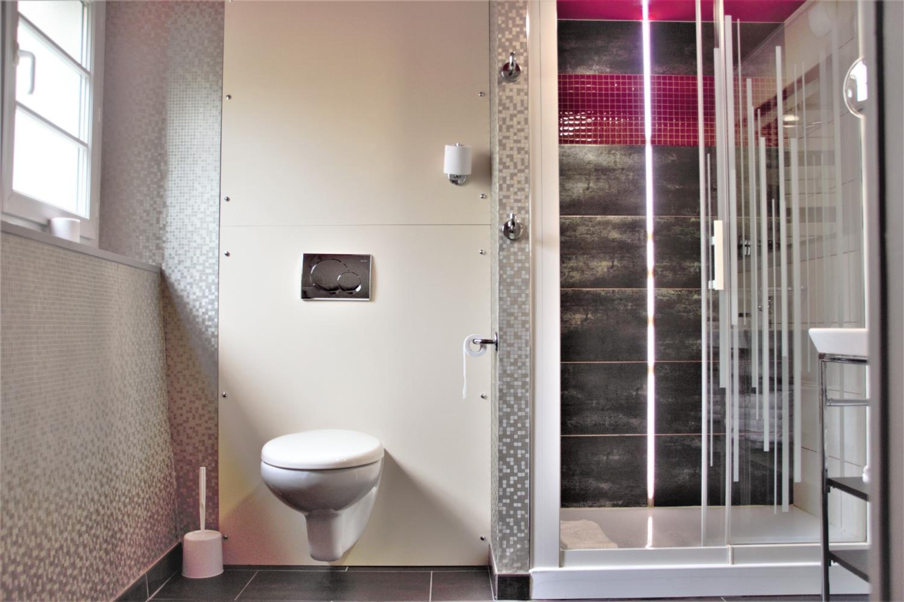 Superior Quadruple Room - Photo 6