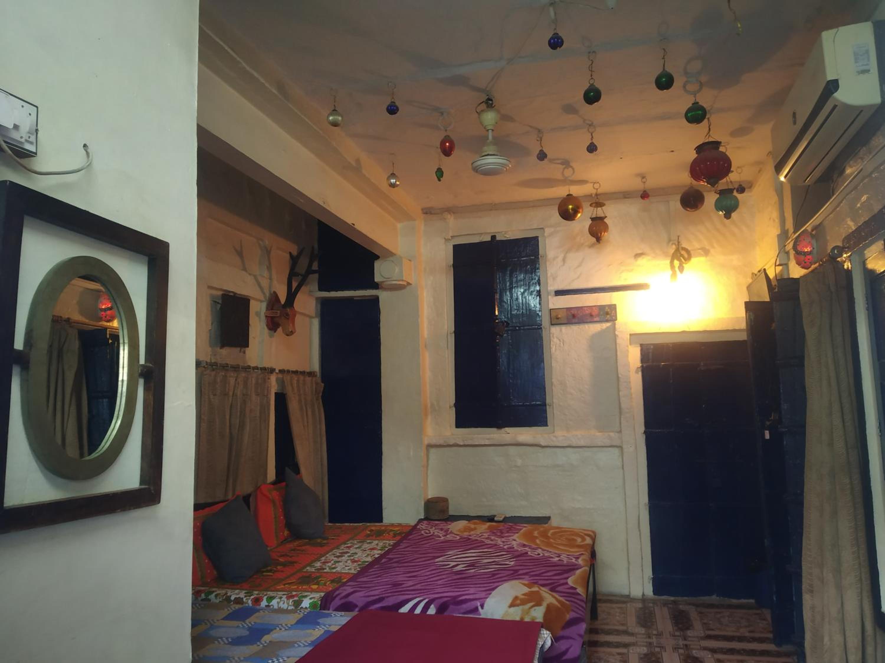 Junior Suite with Balcony - Photo 6