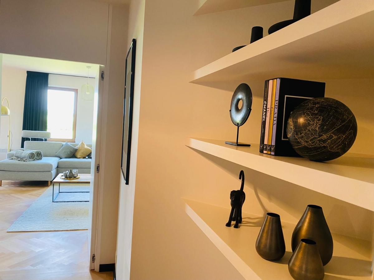 Deluxe Apartment photo 2