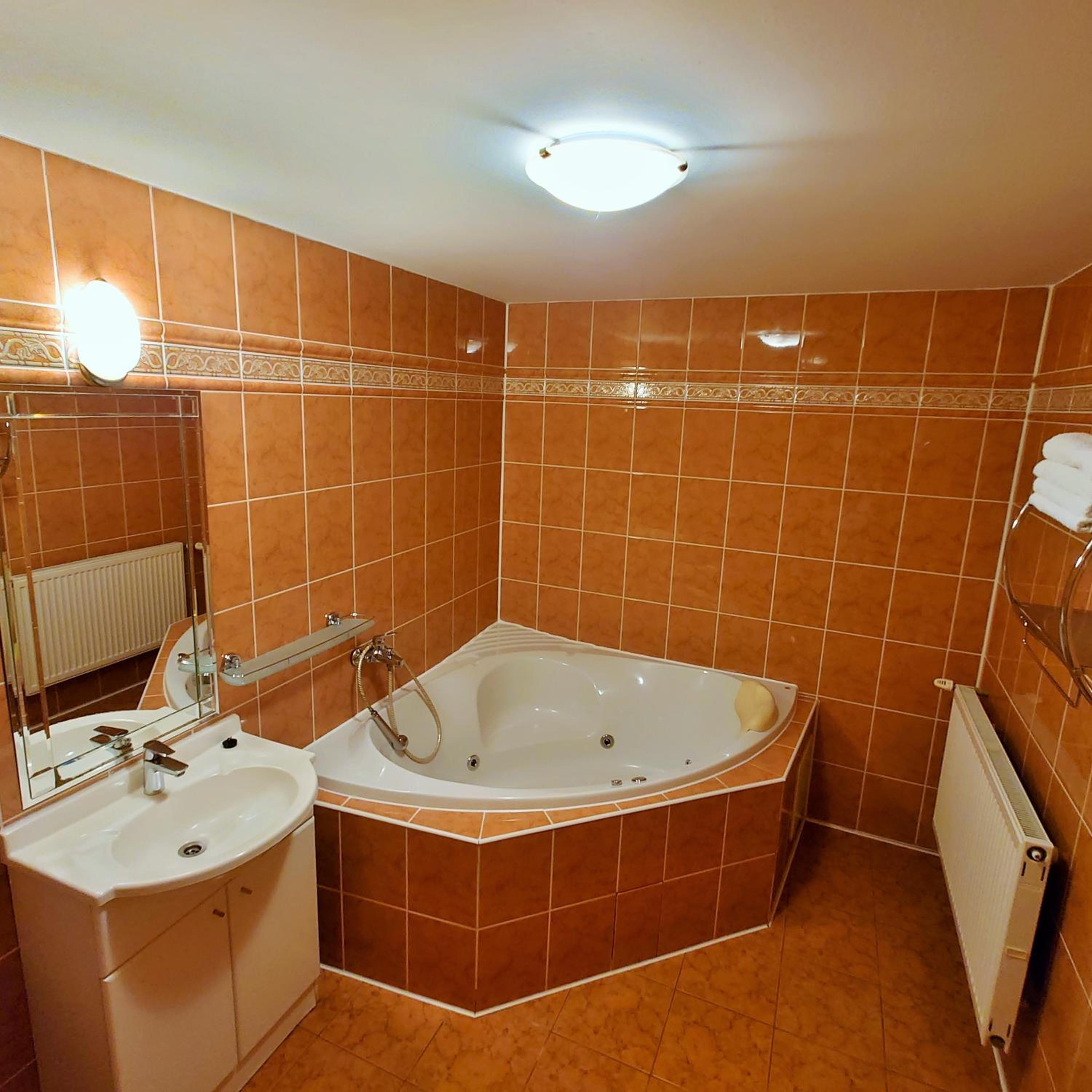 Suite - Photo 4