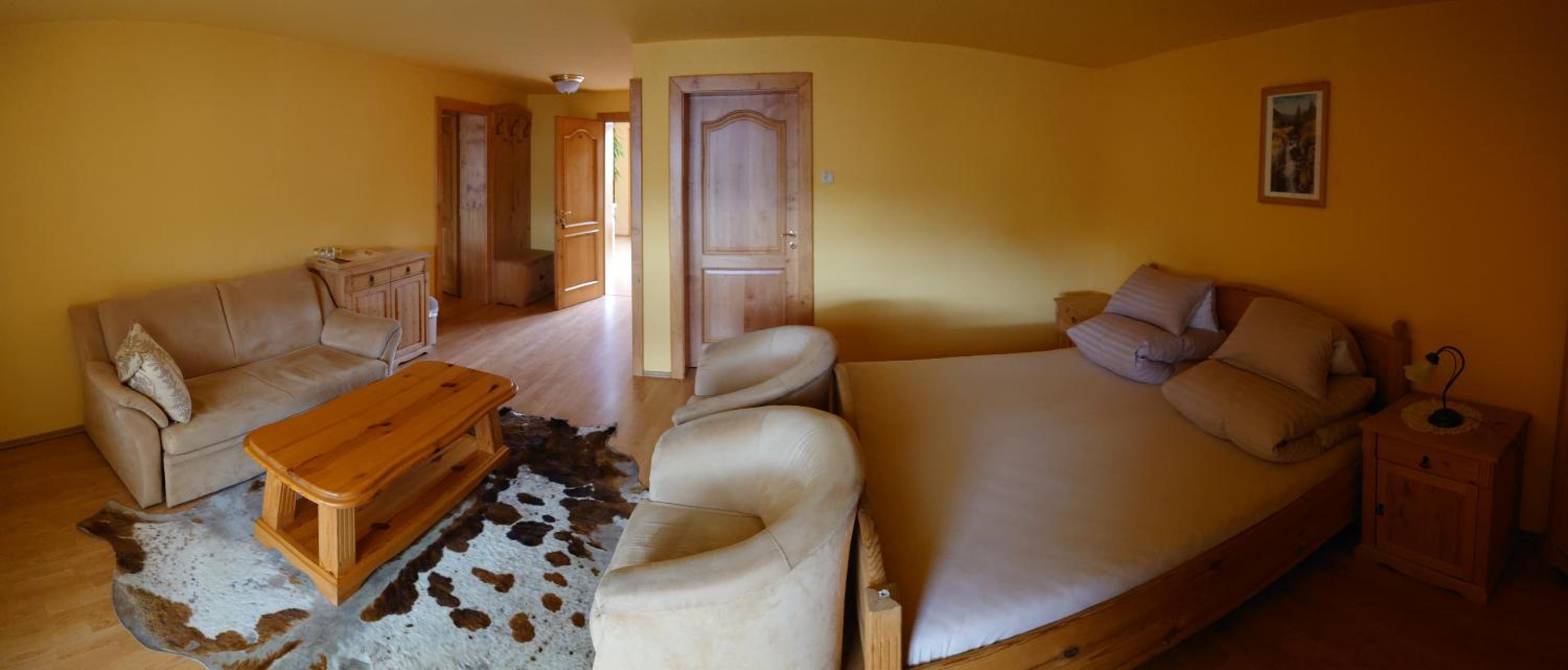 Suite - Photo 5