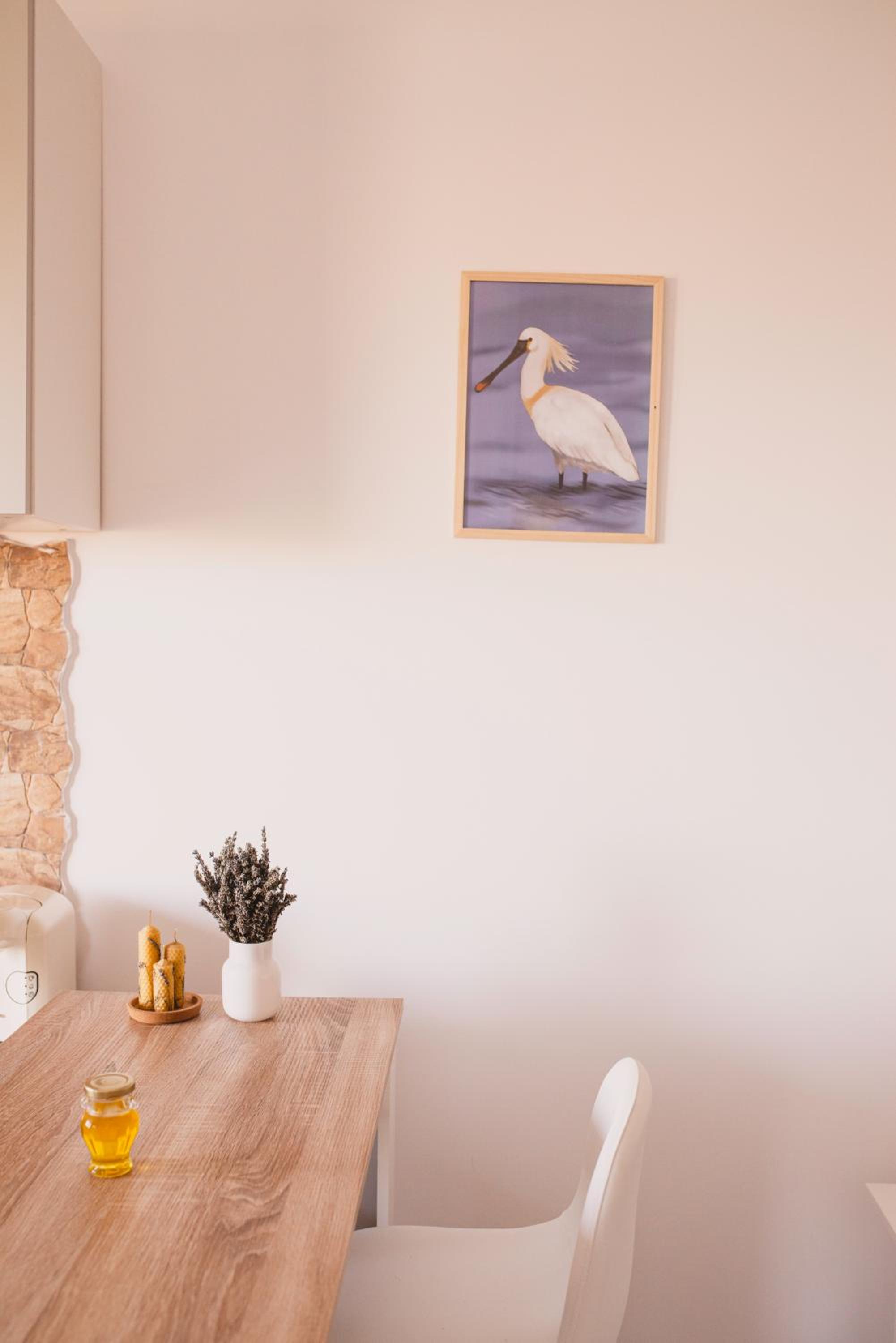 One-Bedroom Apartment - Photo 11