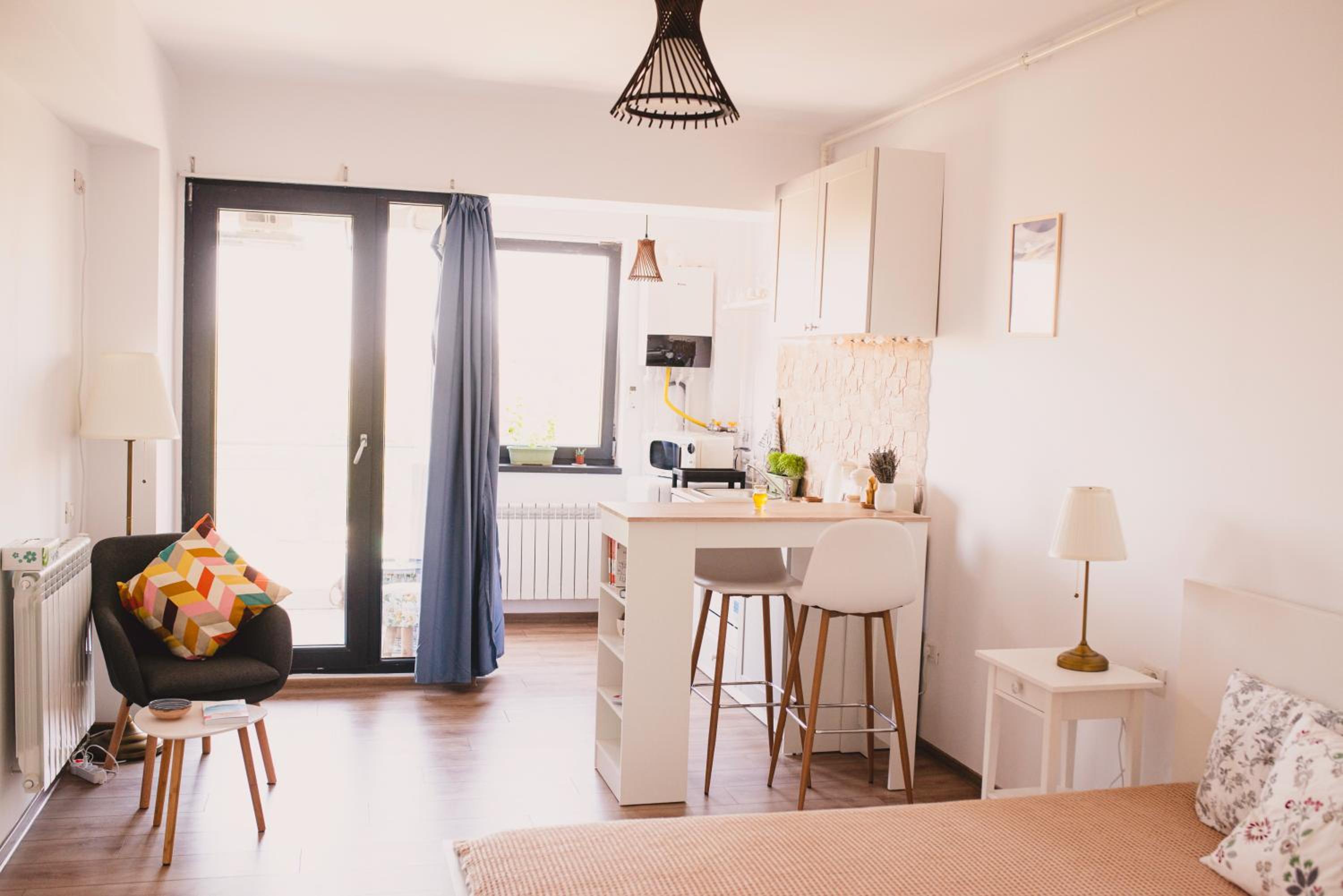 One-Bedroom Apartment - Photo 39