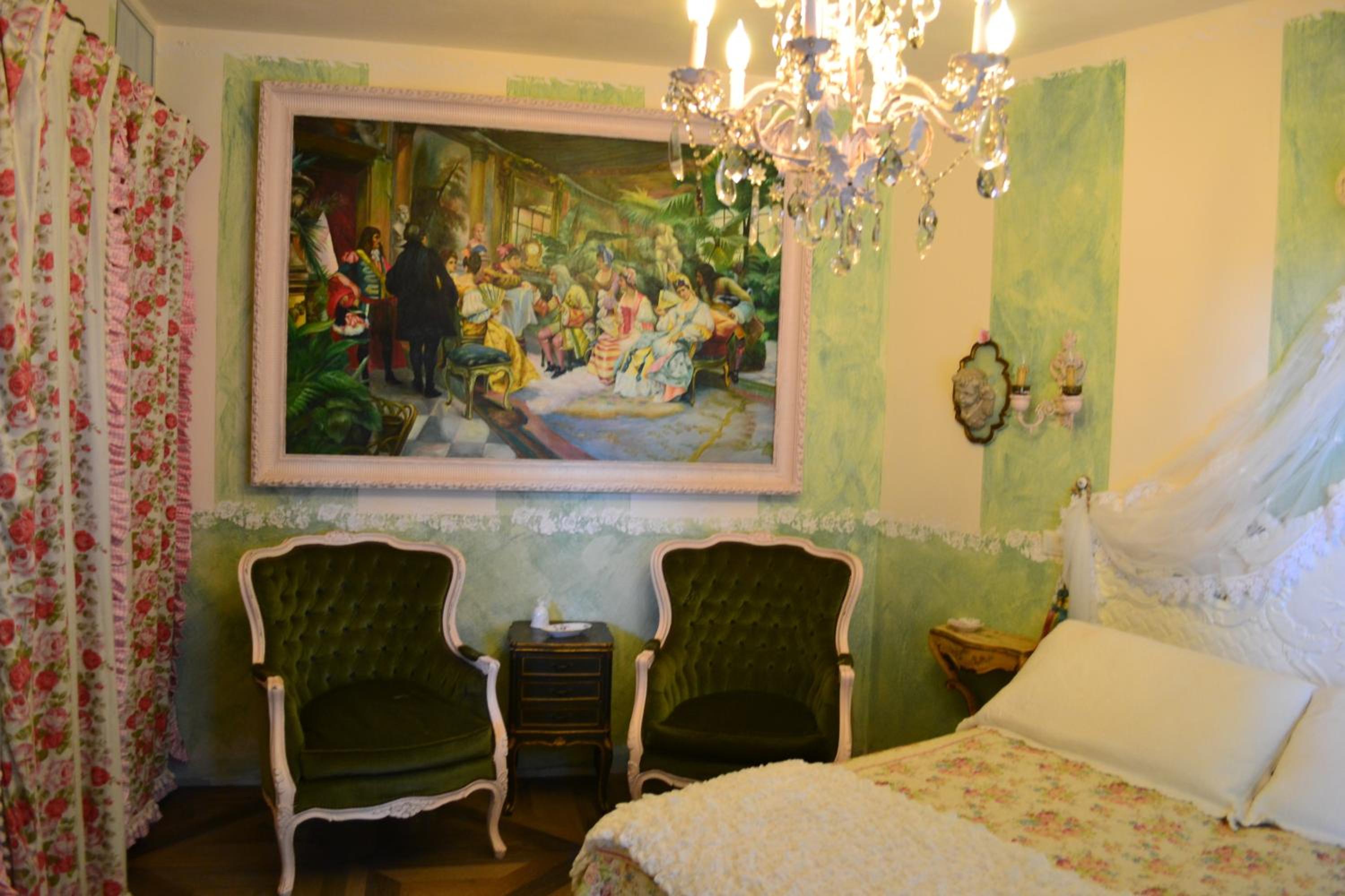 Double Room - Photo 3