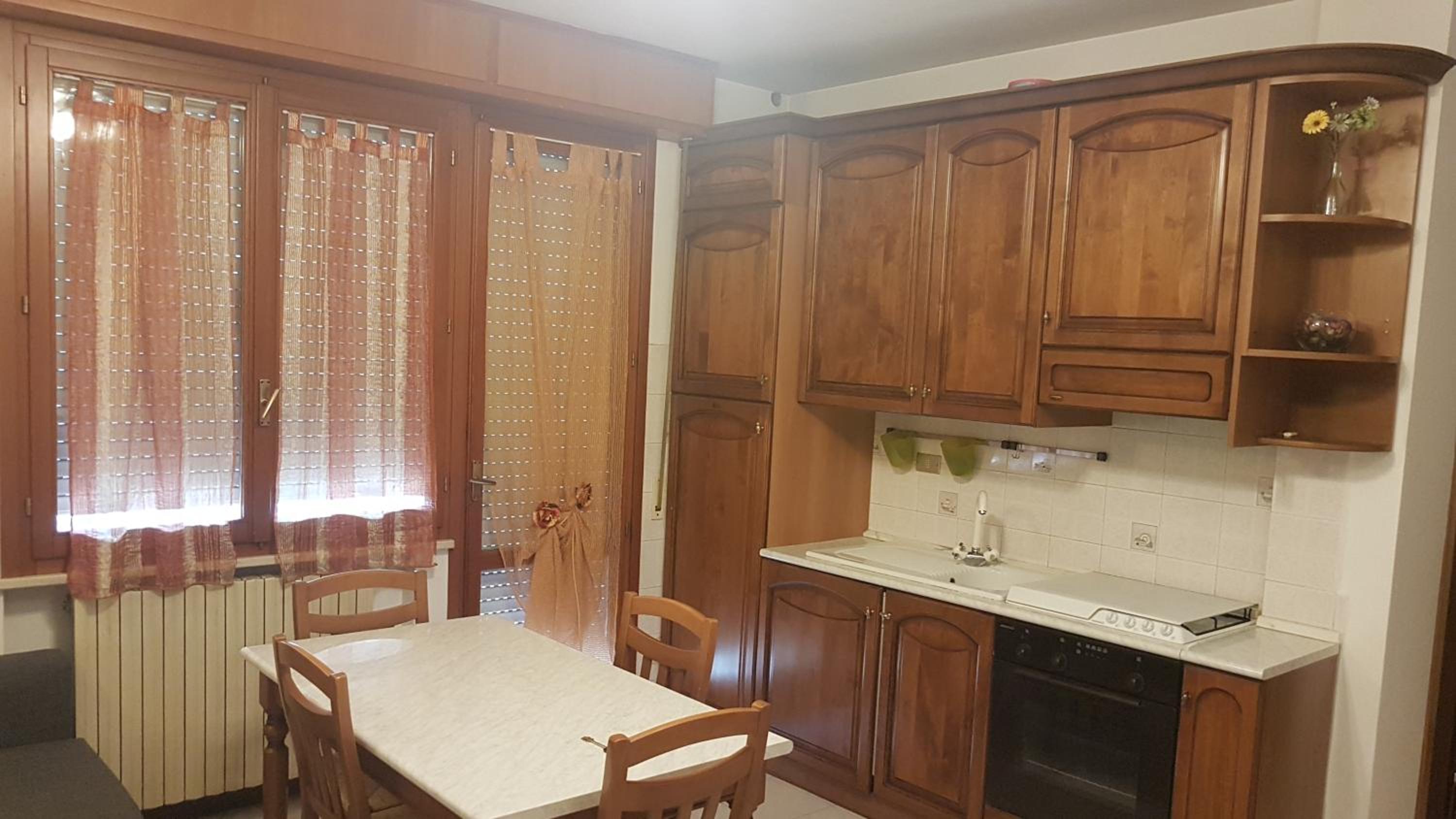 One-Bedroom House - Photo 11
