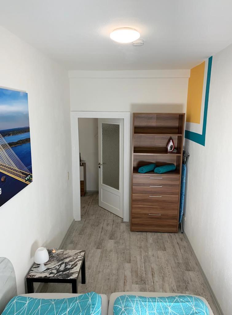 One-Bedroom Apartment - Photo 15
