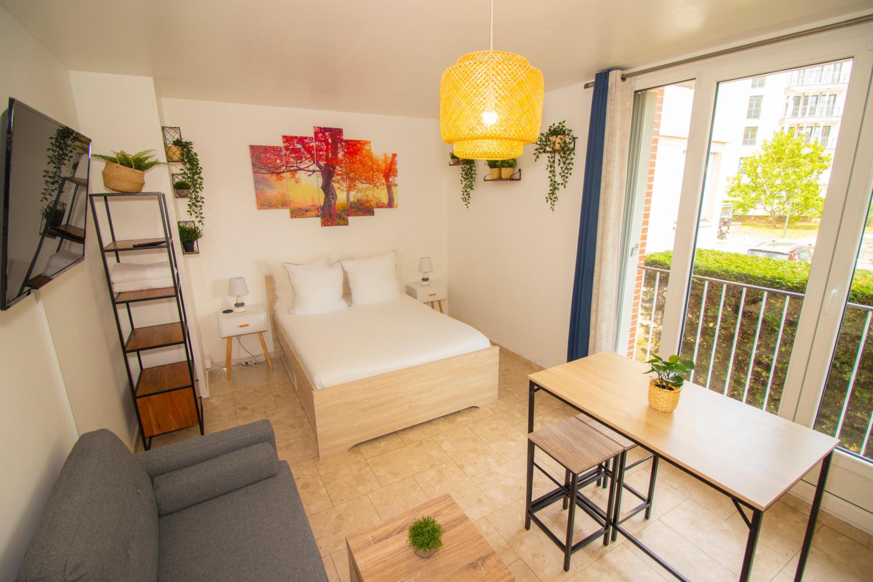 Large Double Room