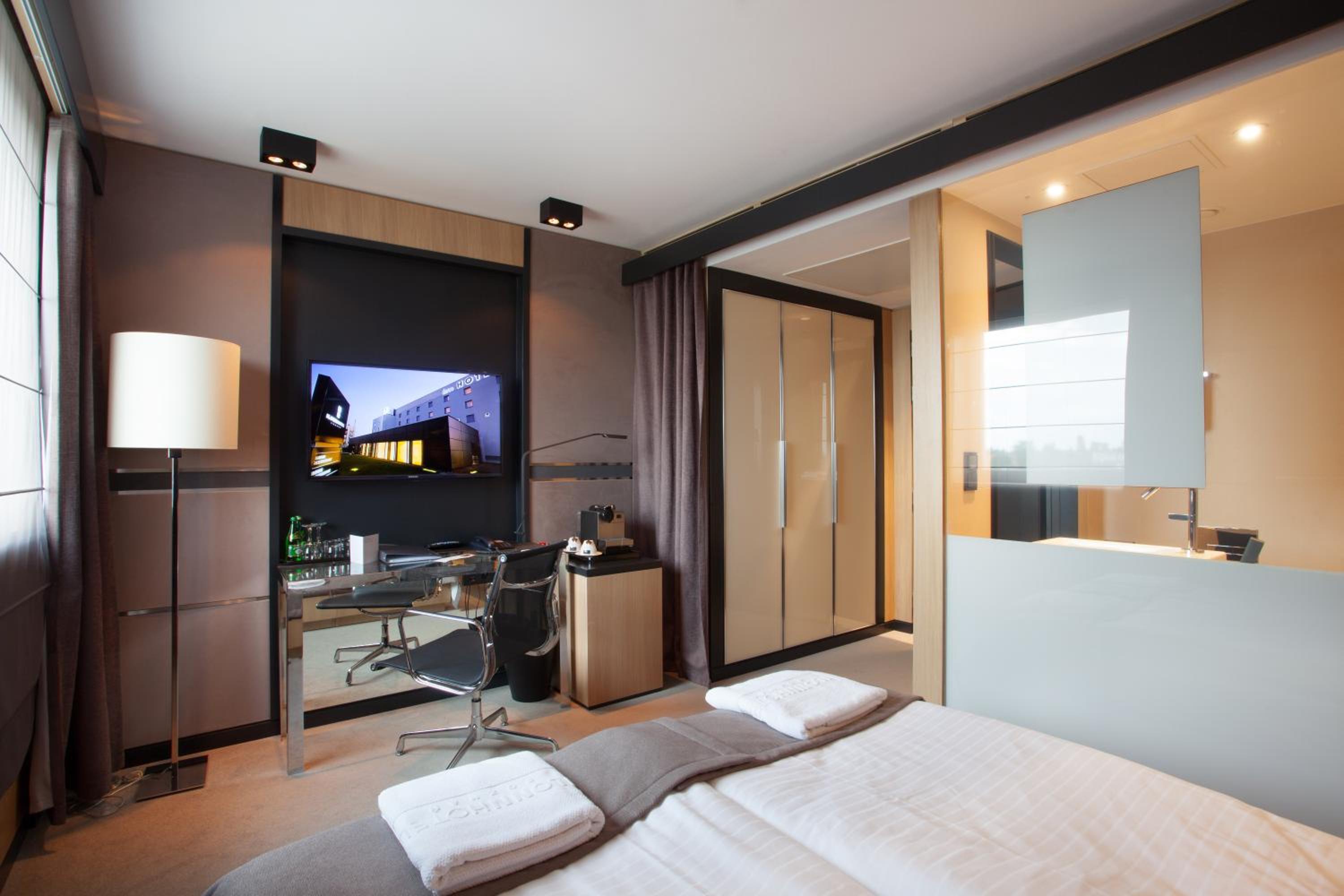 Business Double Room with Gym Access - Photo 11