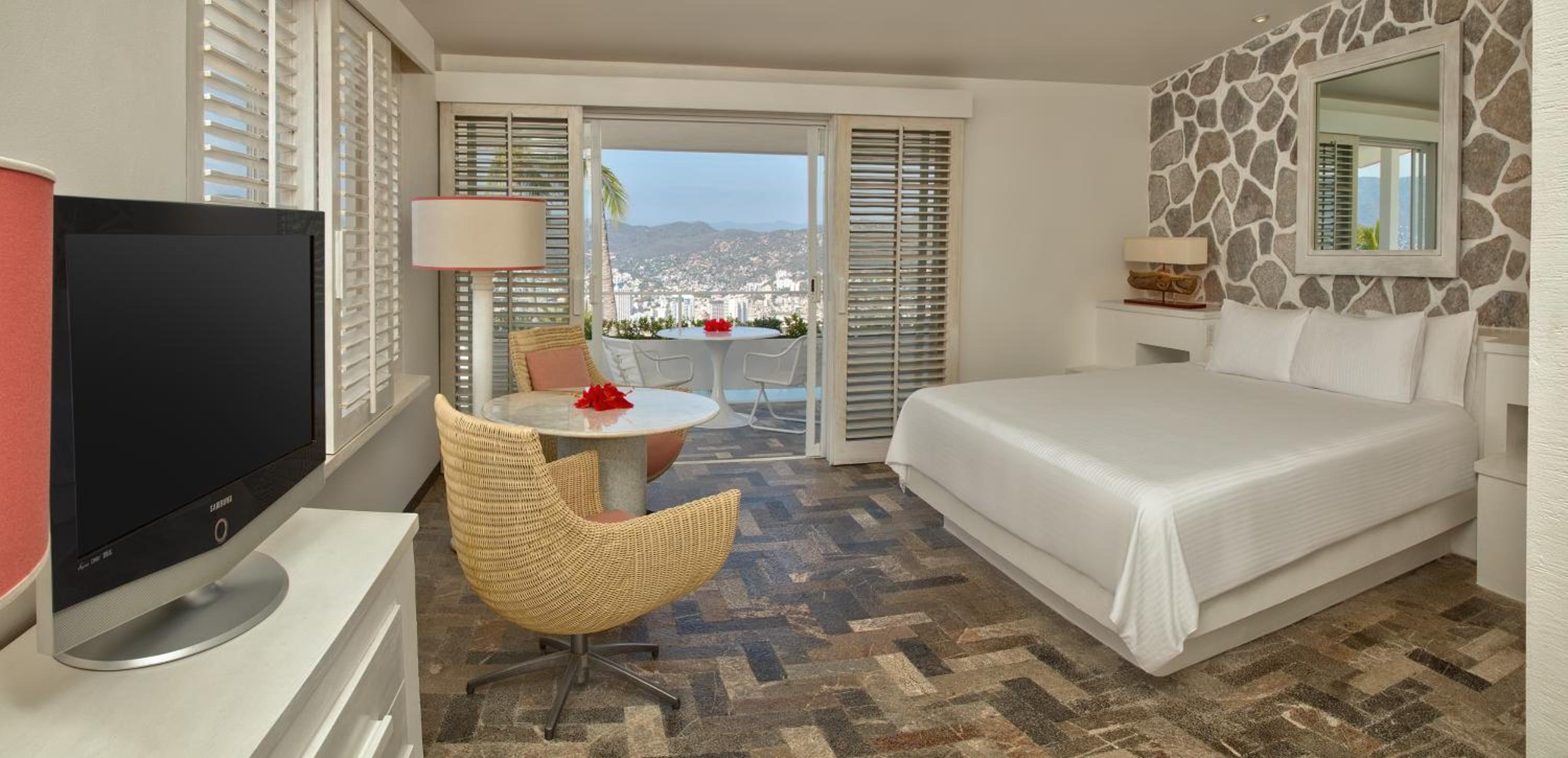 Casita with Shared Pool King Bed - Photo 5