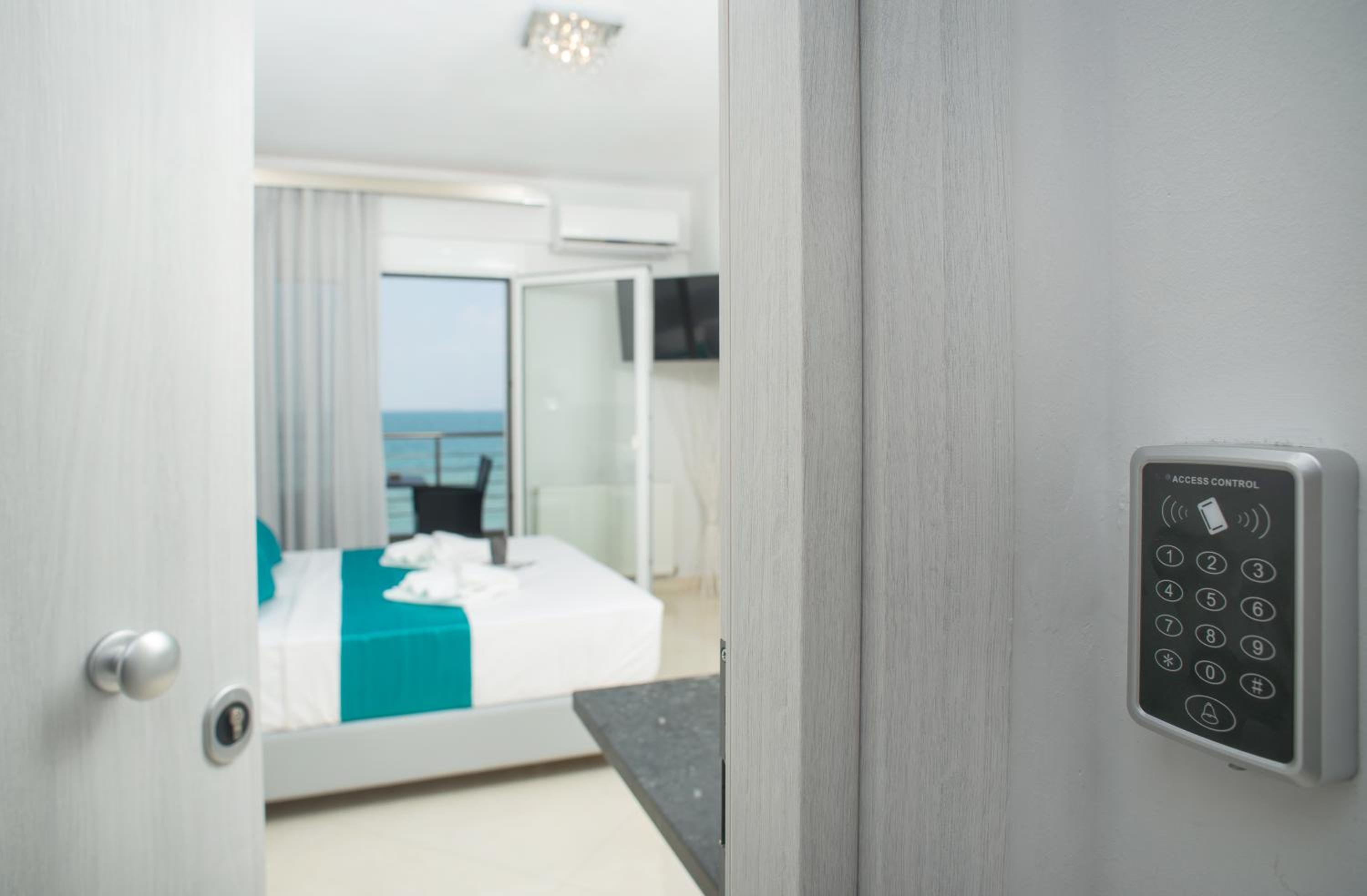 Studio with Sea View - Photo 16
