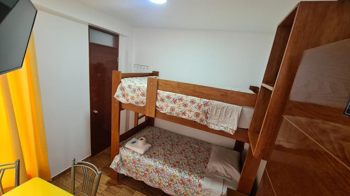 Twin Room with Private Bathroom photo 1