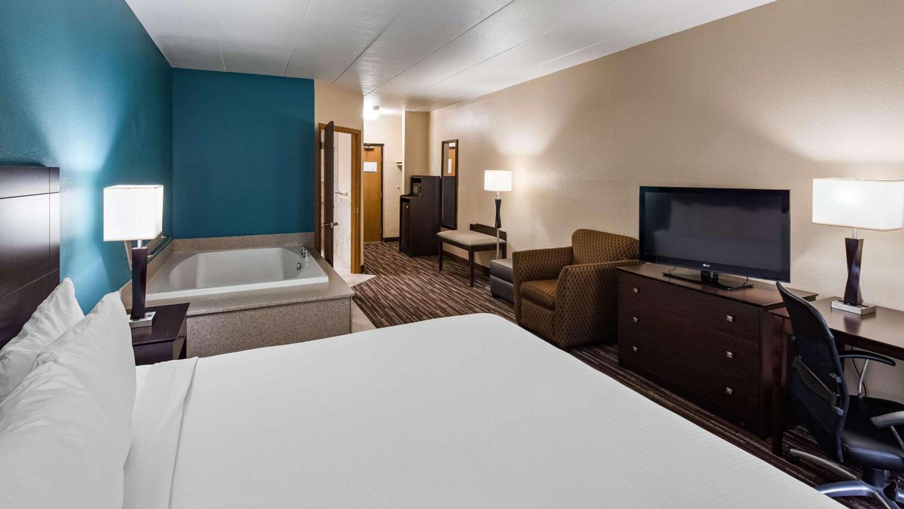 Standard King Room - Photo 1