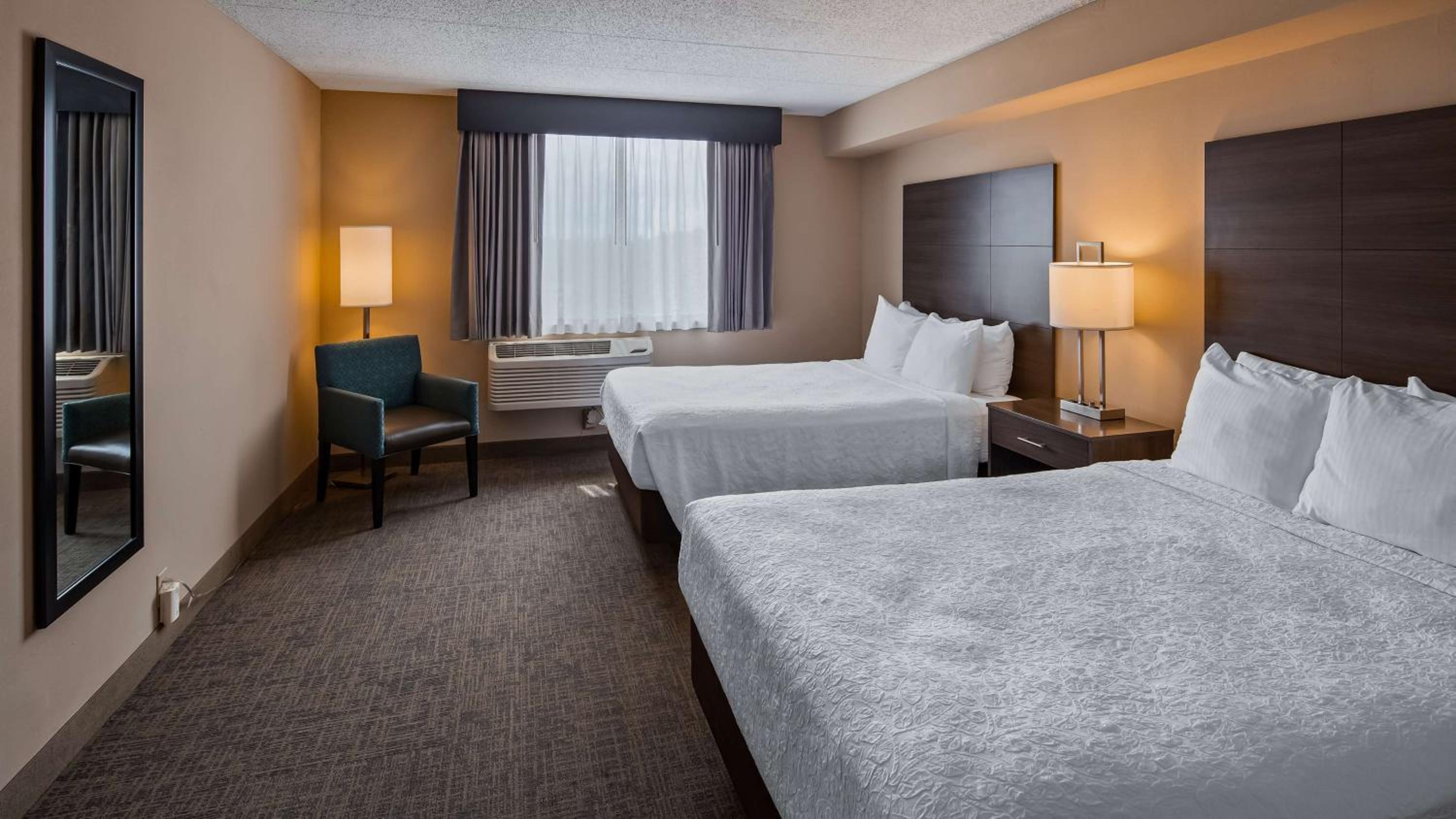 Double Suite with Two Double Beds photo 1