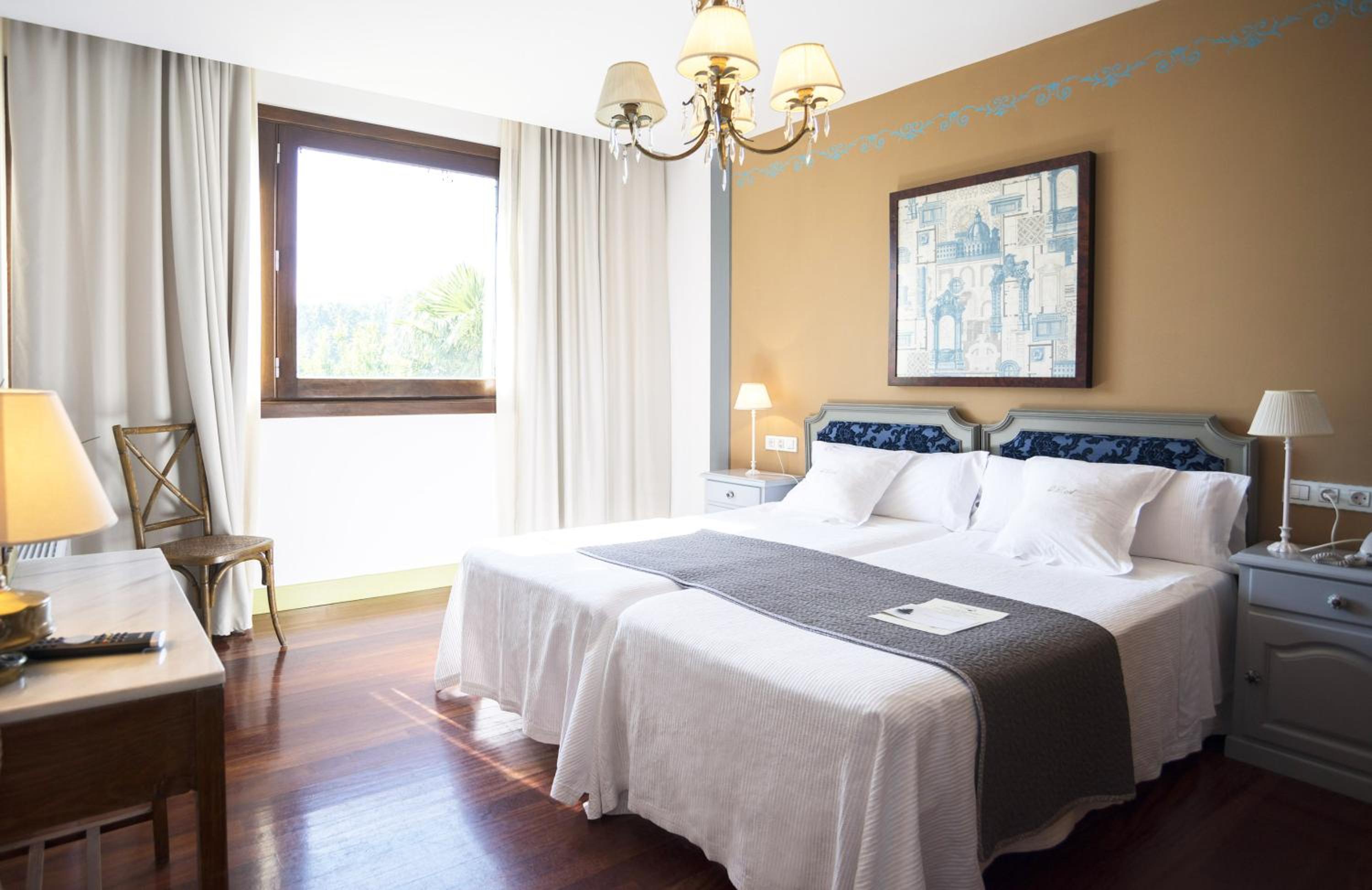 Double Room - Photo 7