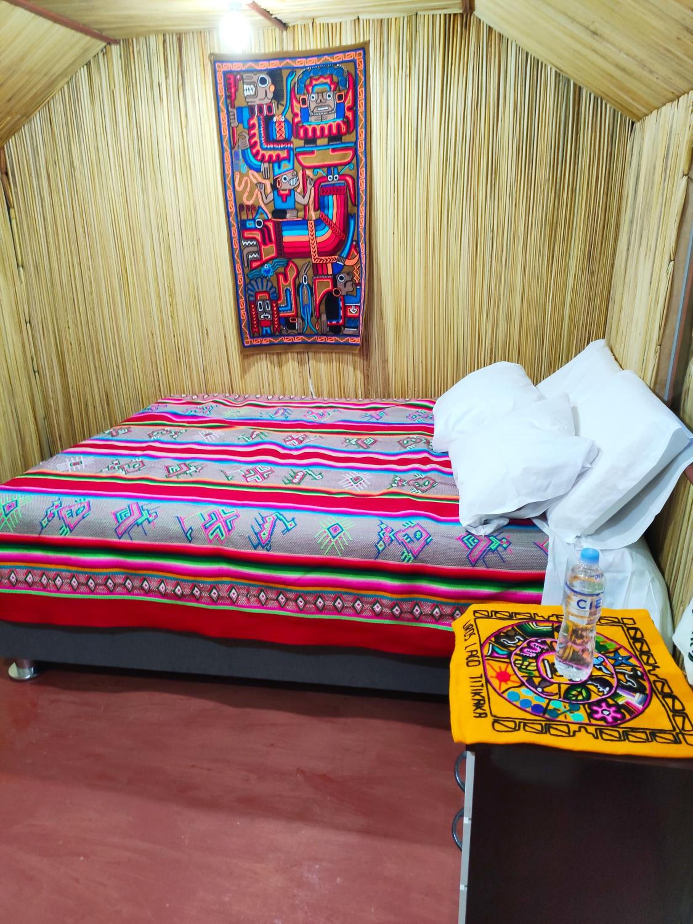 Double Room with Shared Bathroom photo 2