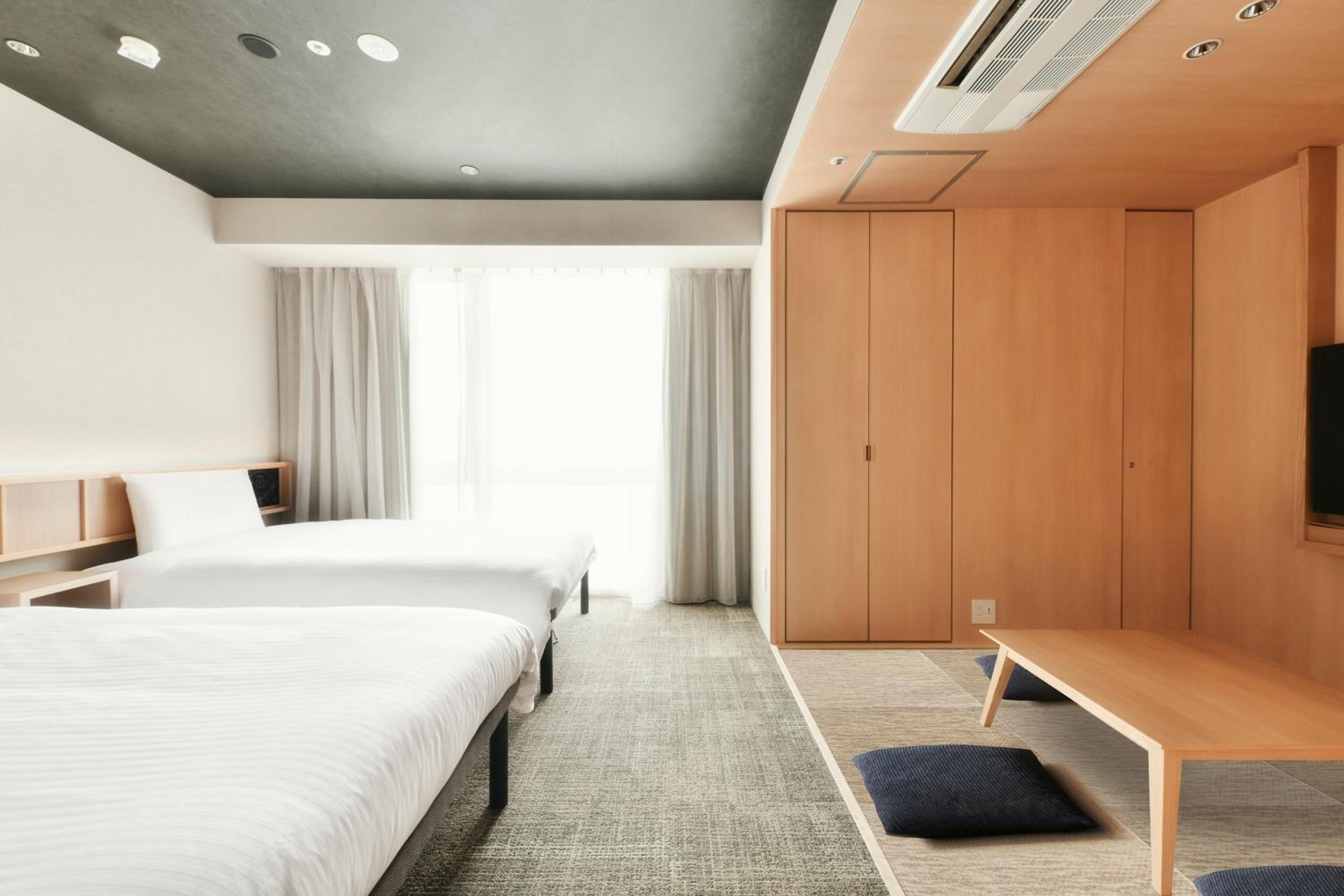 Deluxe Twin Room - Photo 1