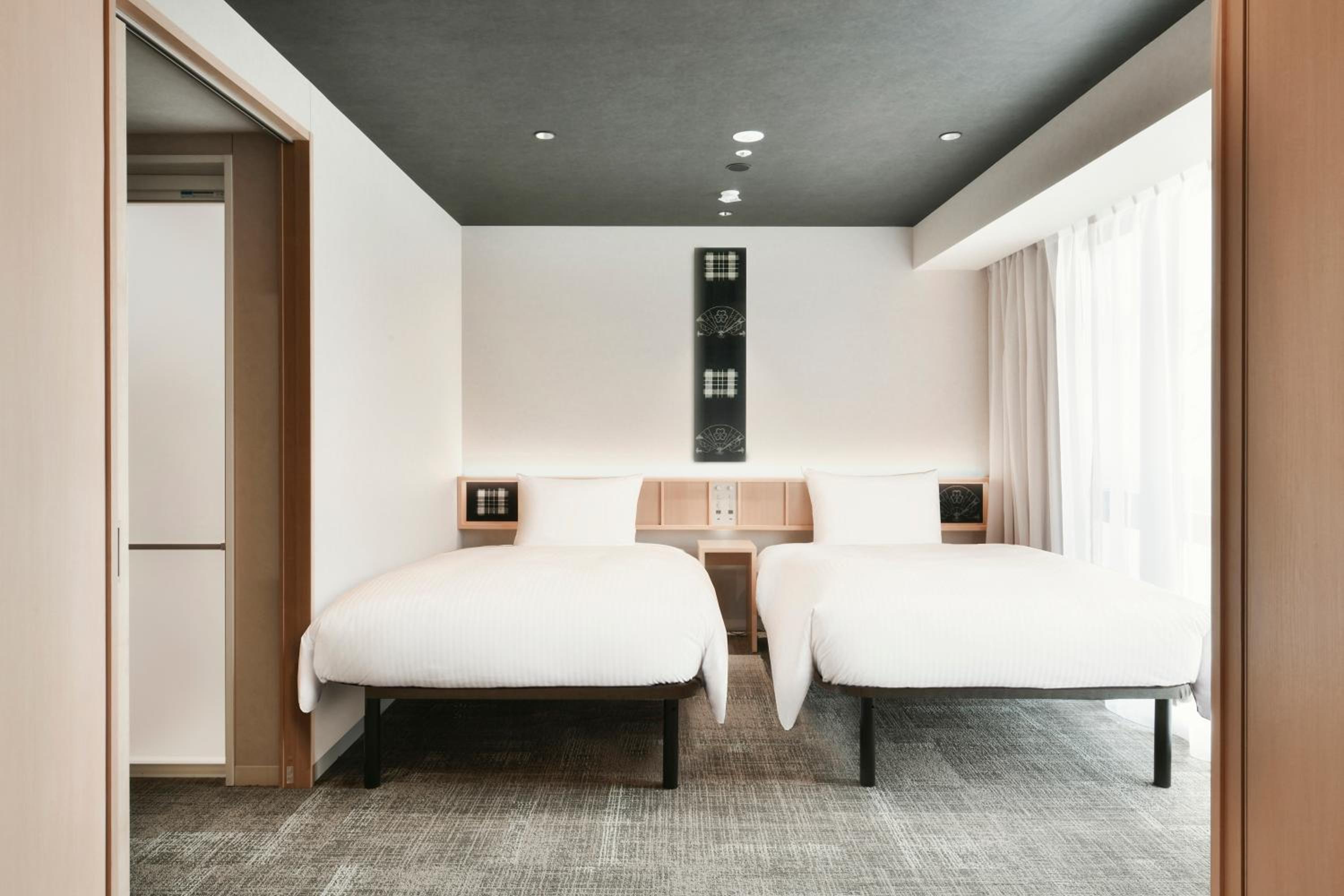 Triple Room - Photo 1