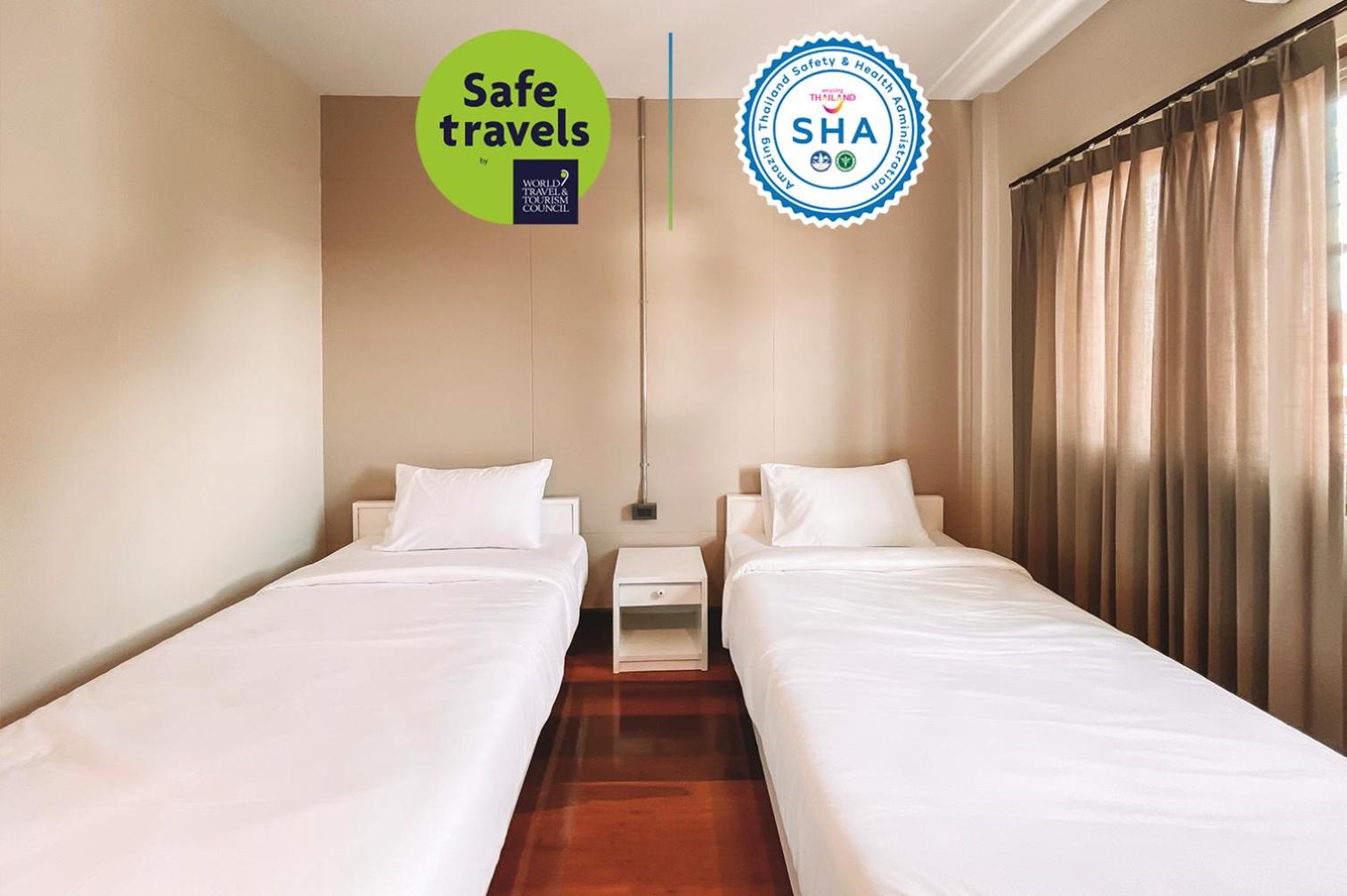 Standard Twin Room - Photo 3