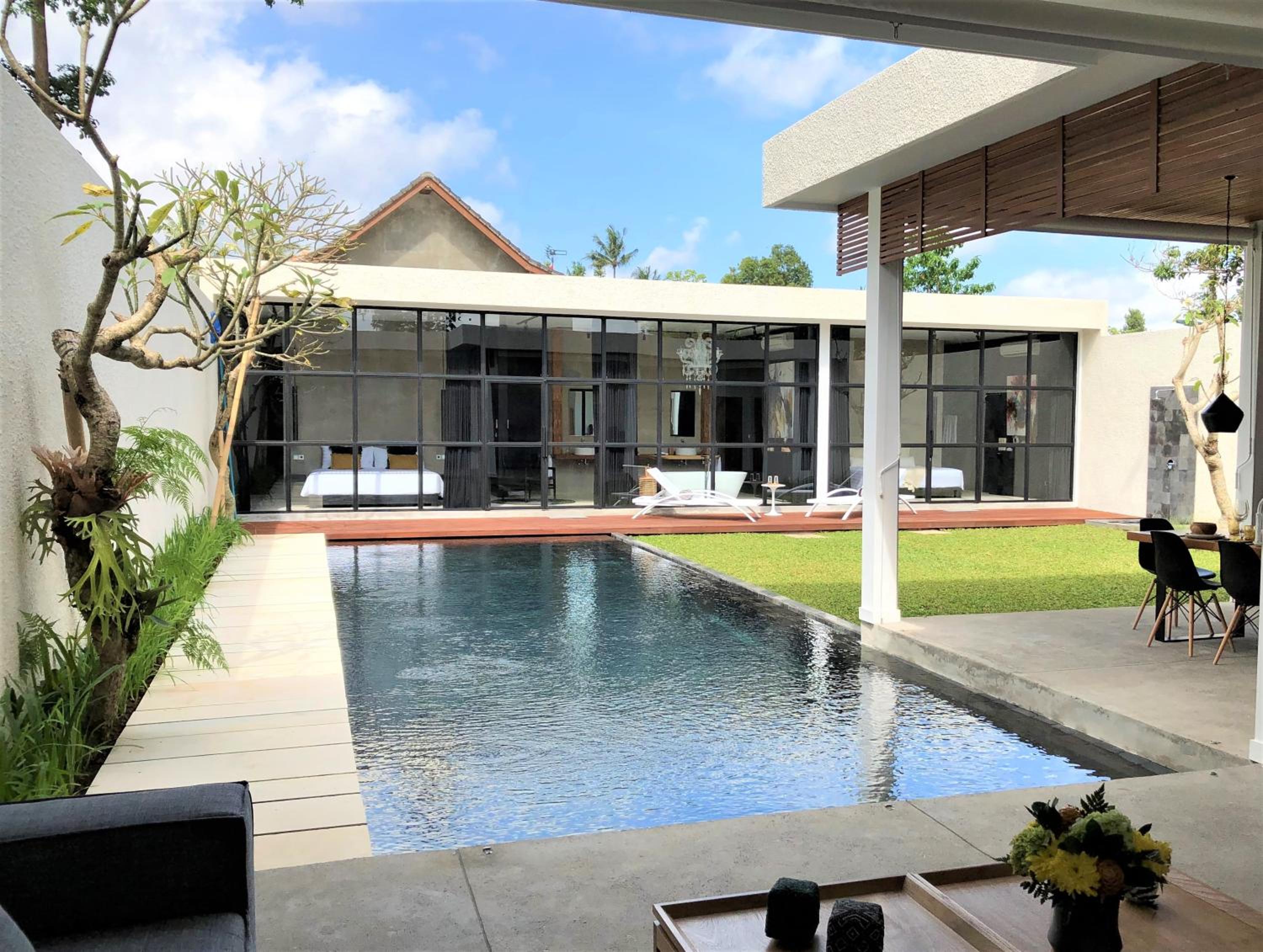 Villa with Private Pool - Photo 55