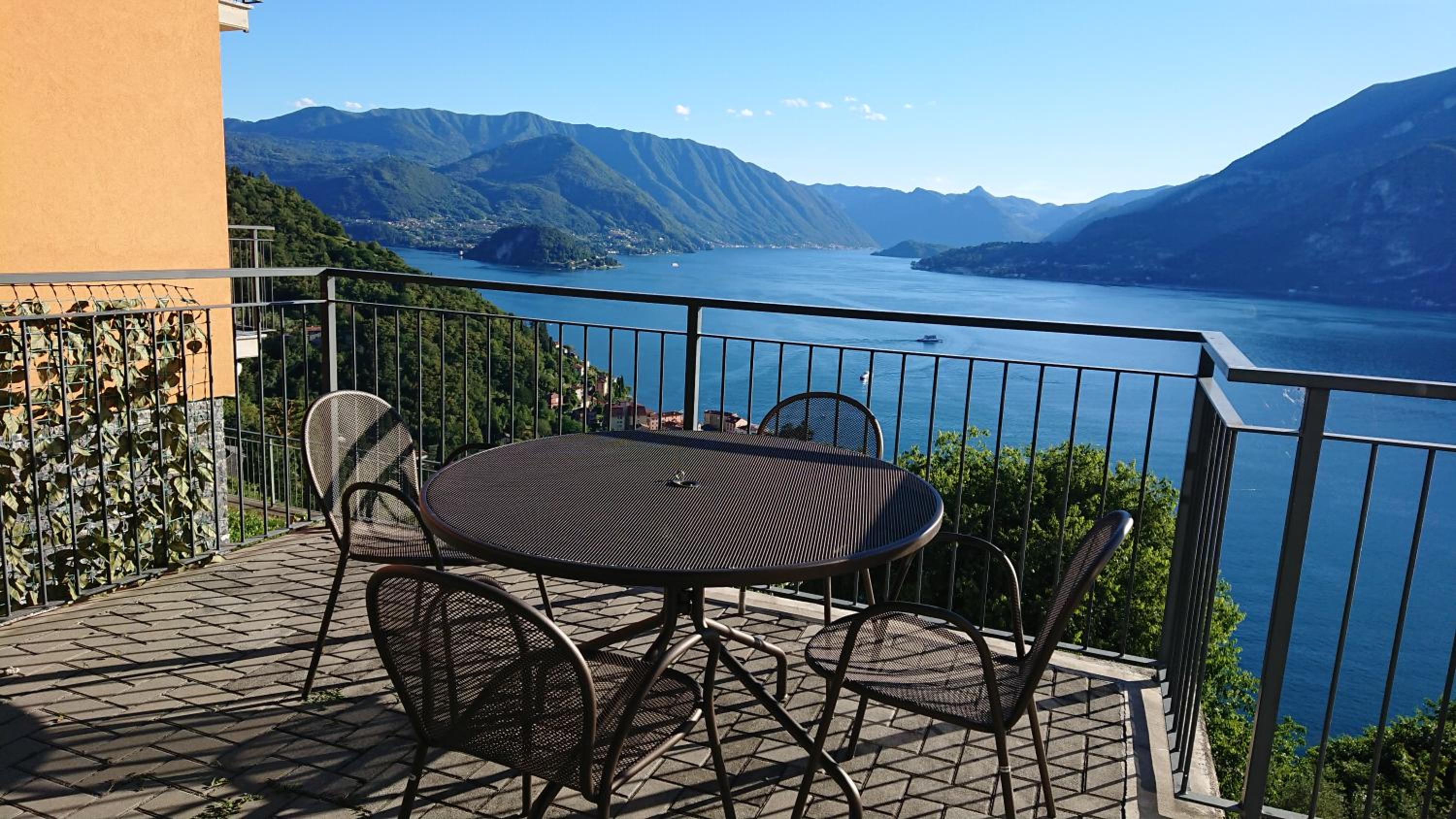 Apartment with Terrace photo 3