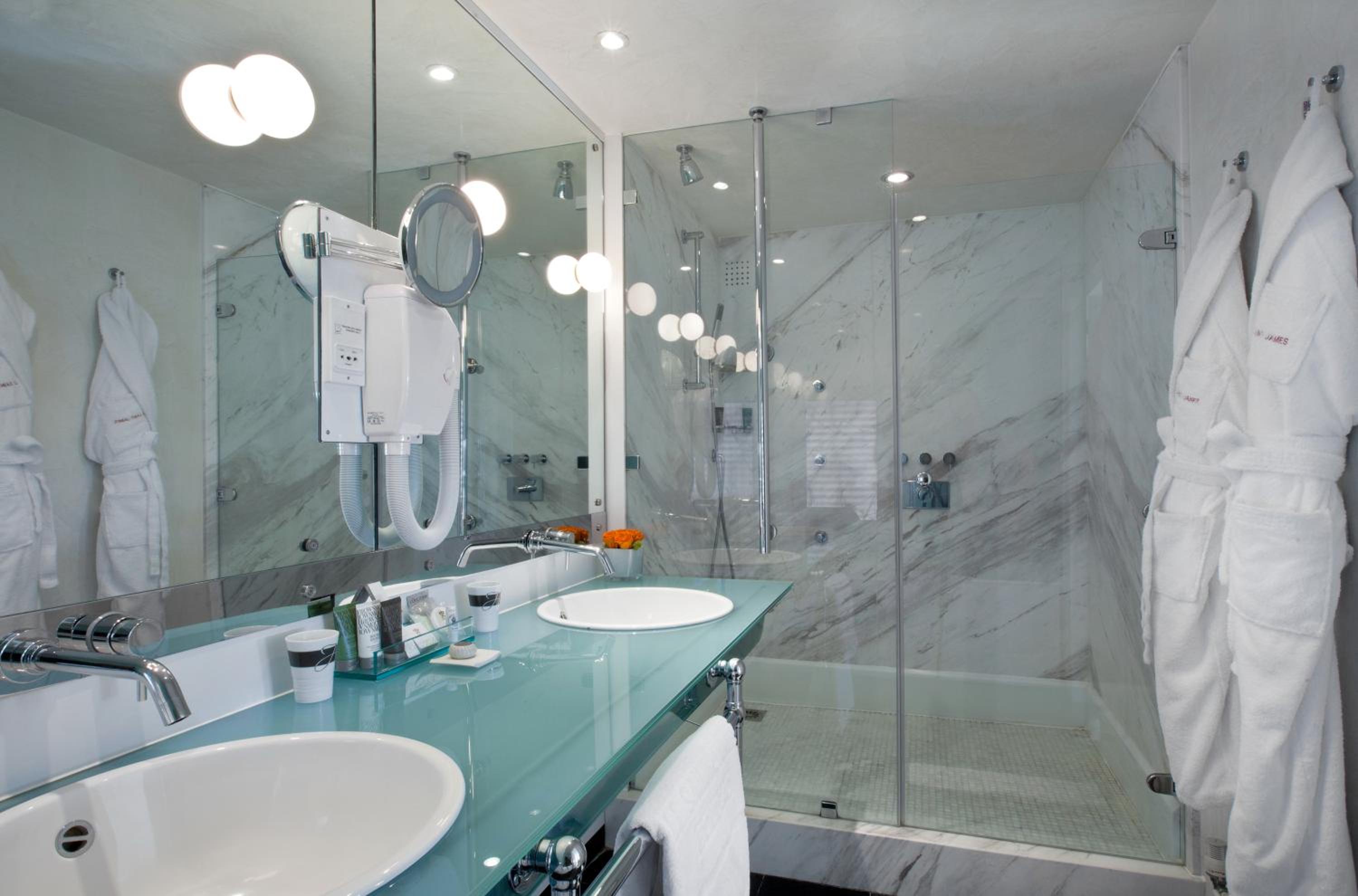 Suite with Terrace photo 2