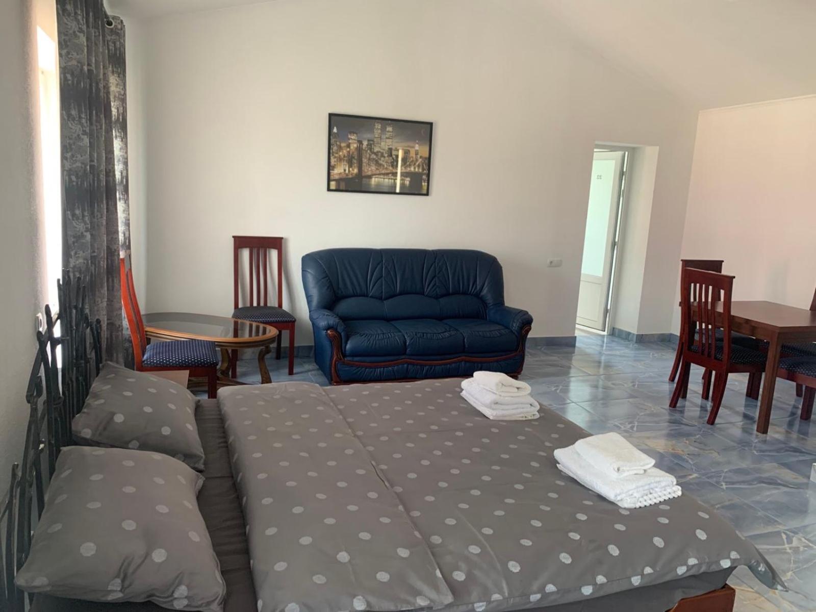 Deluxe Double Room with Shower