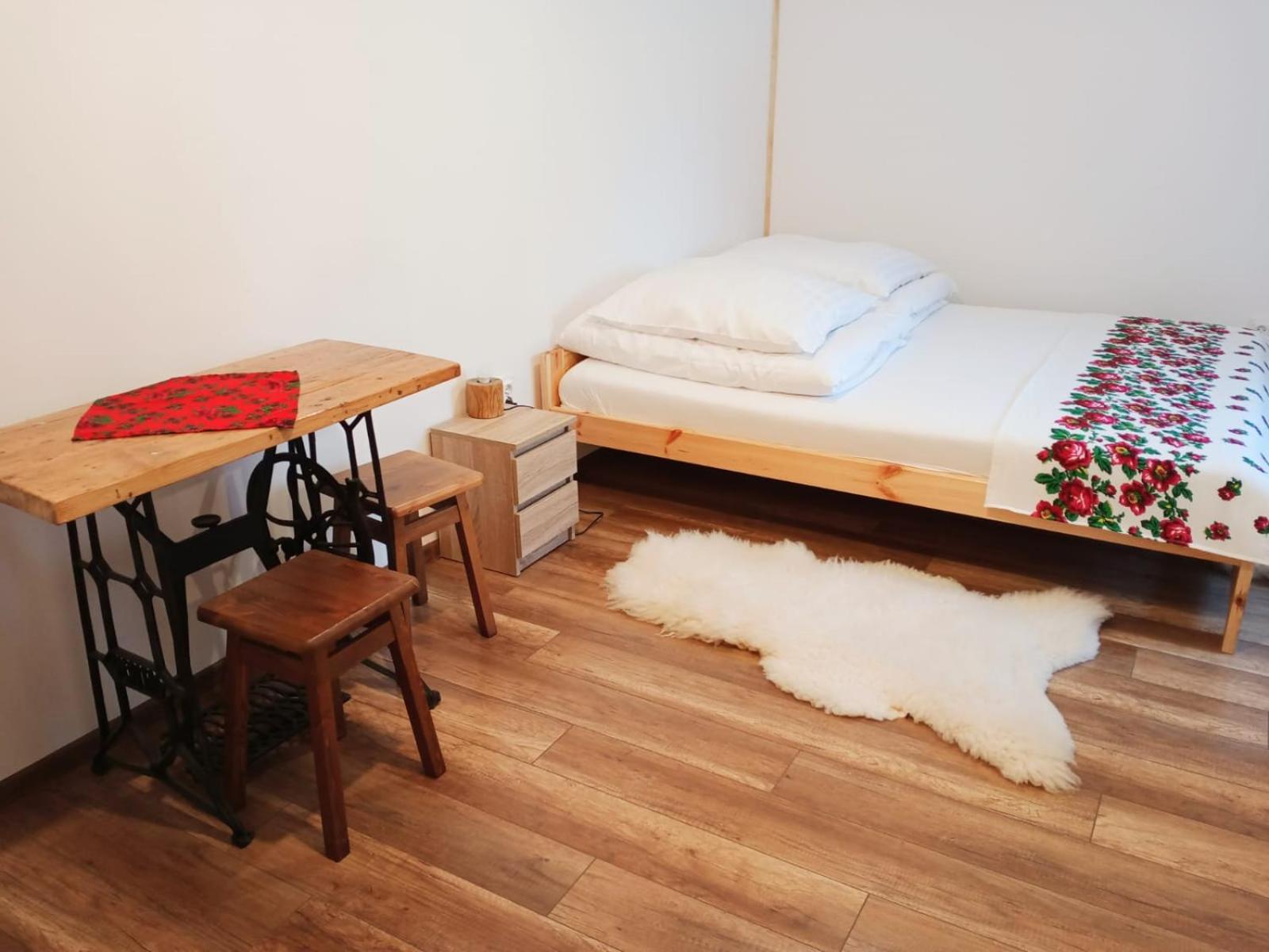Double Room with Private Bathroom photo 3