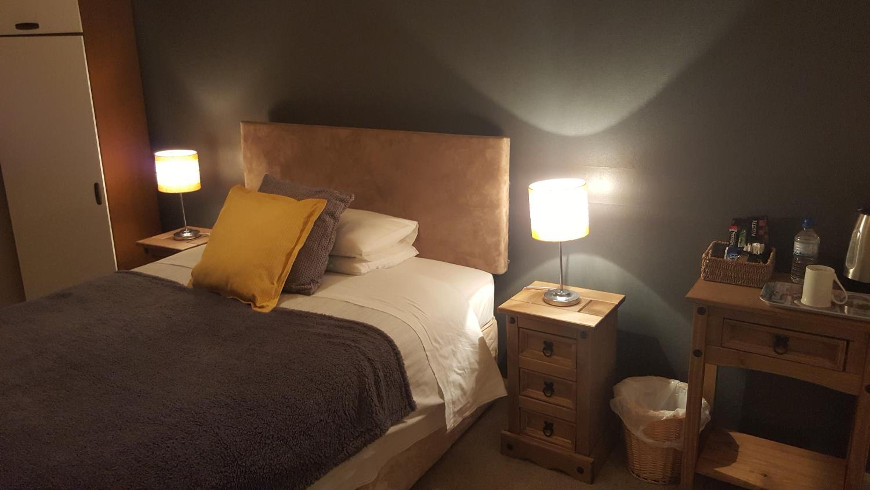 Double or Twin Room photo 3