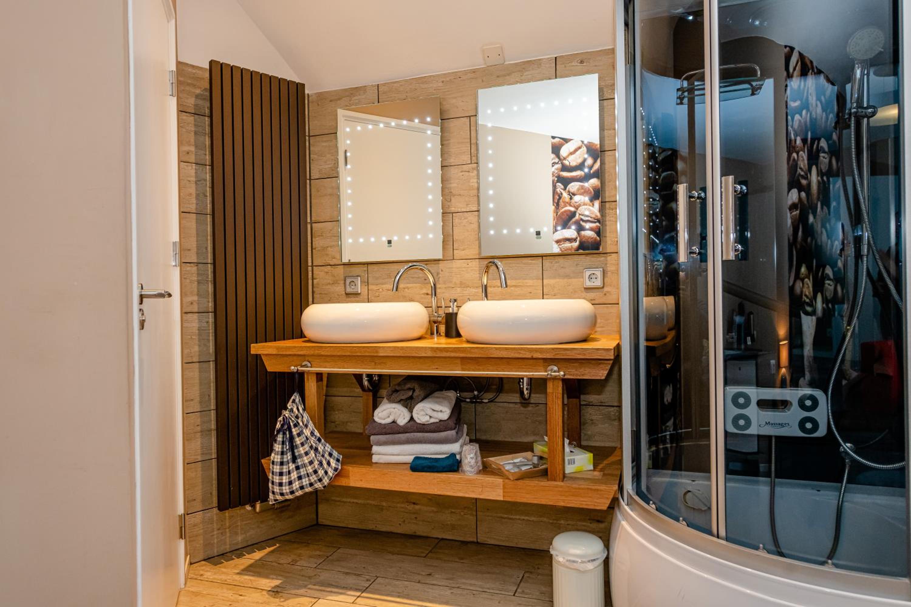 Deluxe Room photo 2