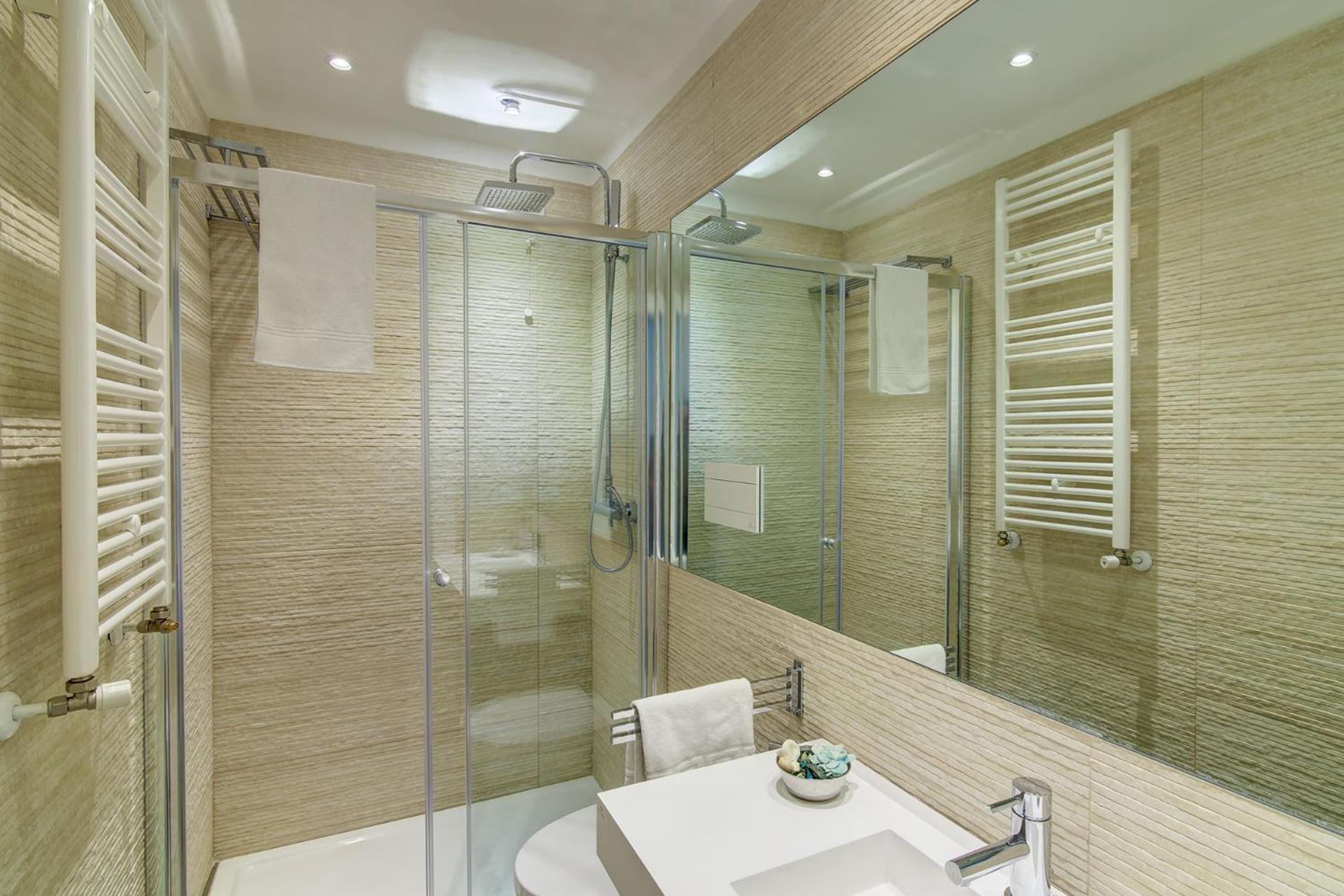 Premium Quadruple Room photo 2