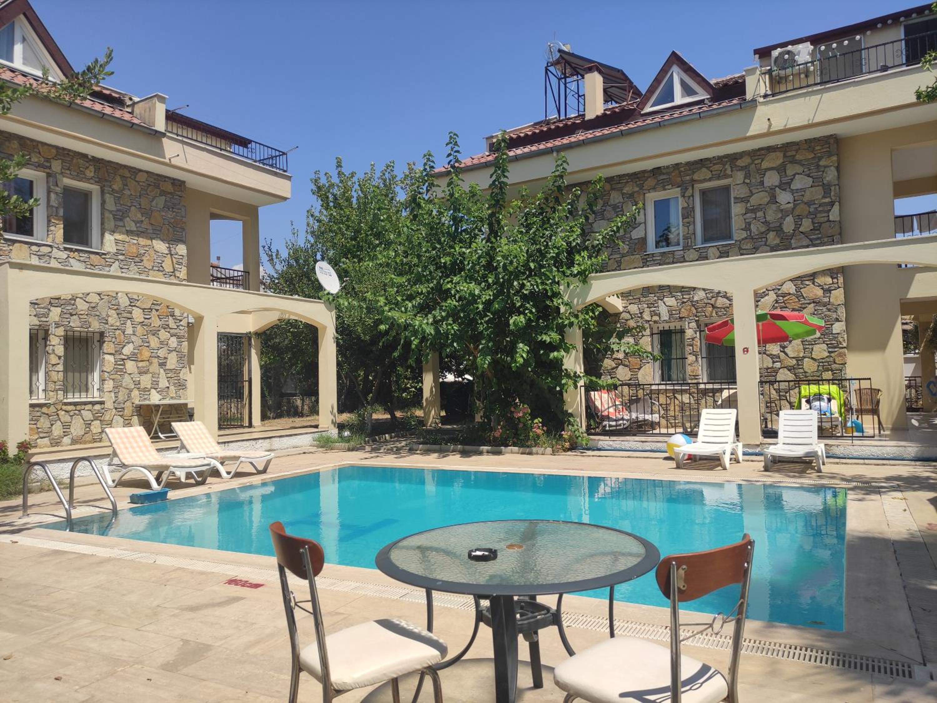 Apartment with Pool View  - Photo 57