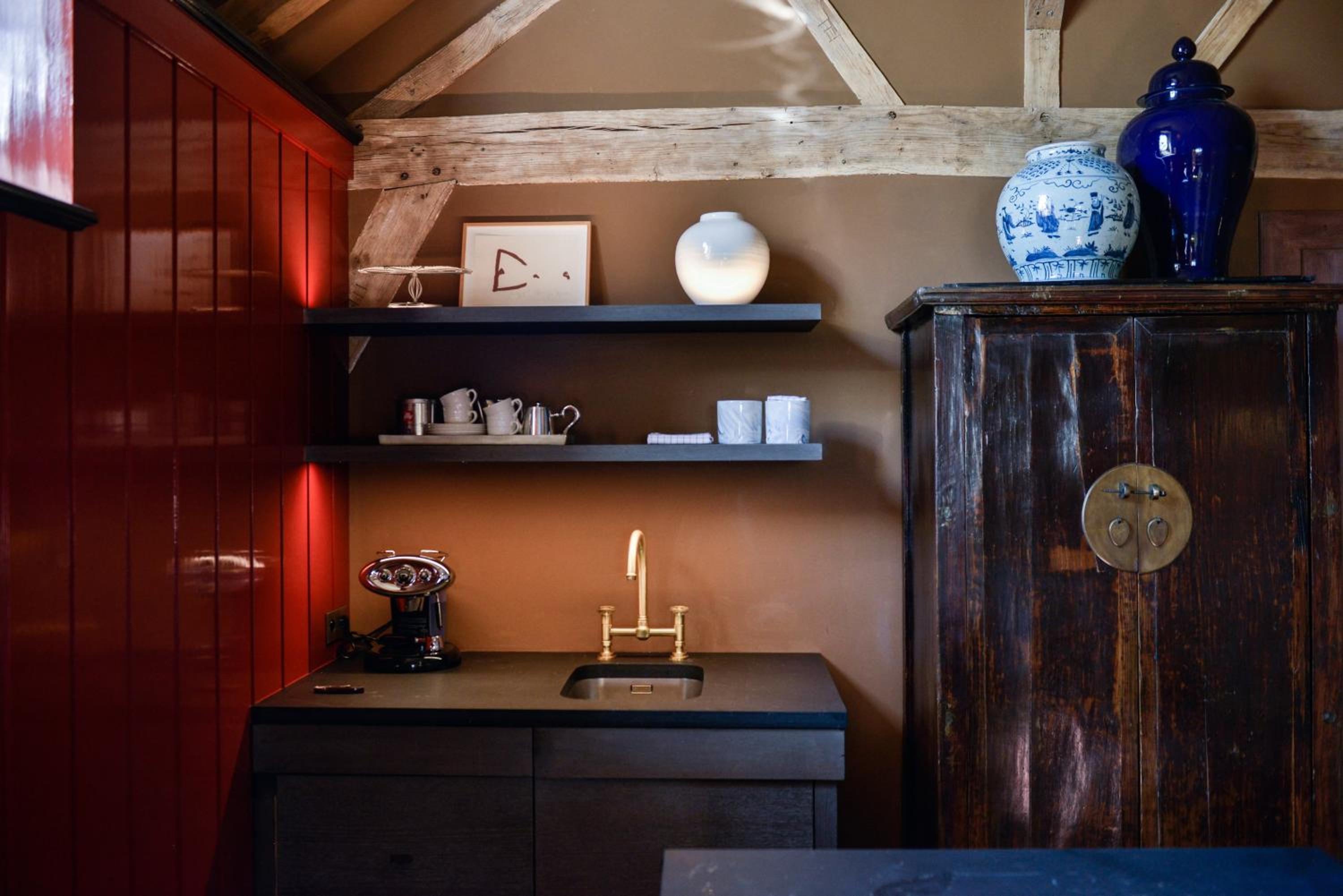 King Suite - Photo 12