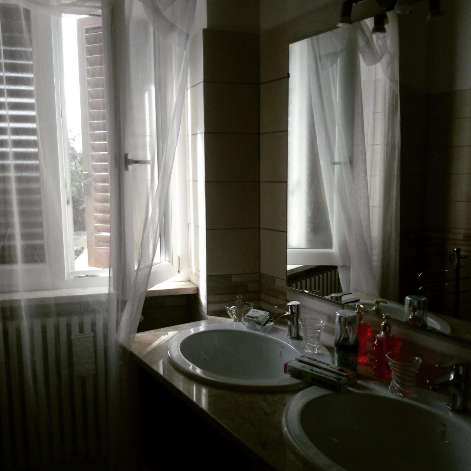 Deluxe Room - Photo 16