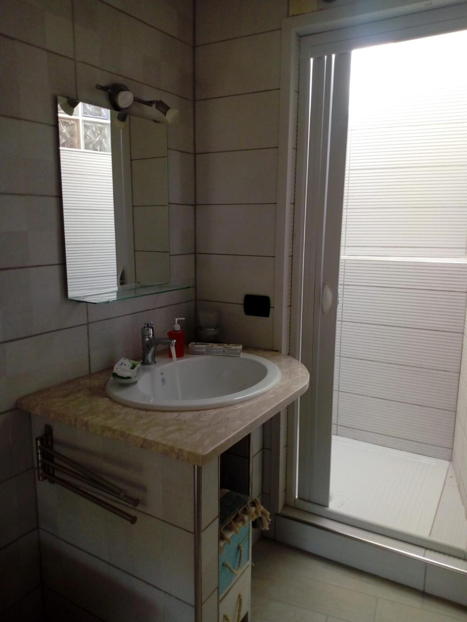 Deluxe Room - Photo 22