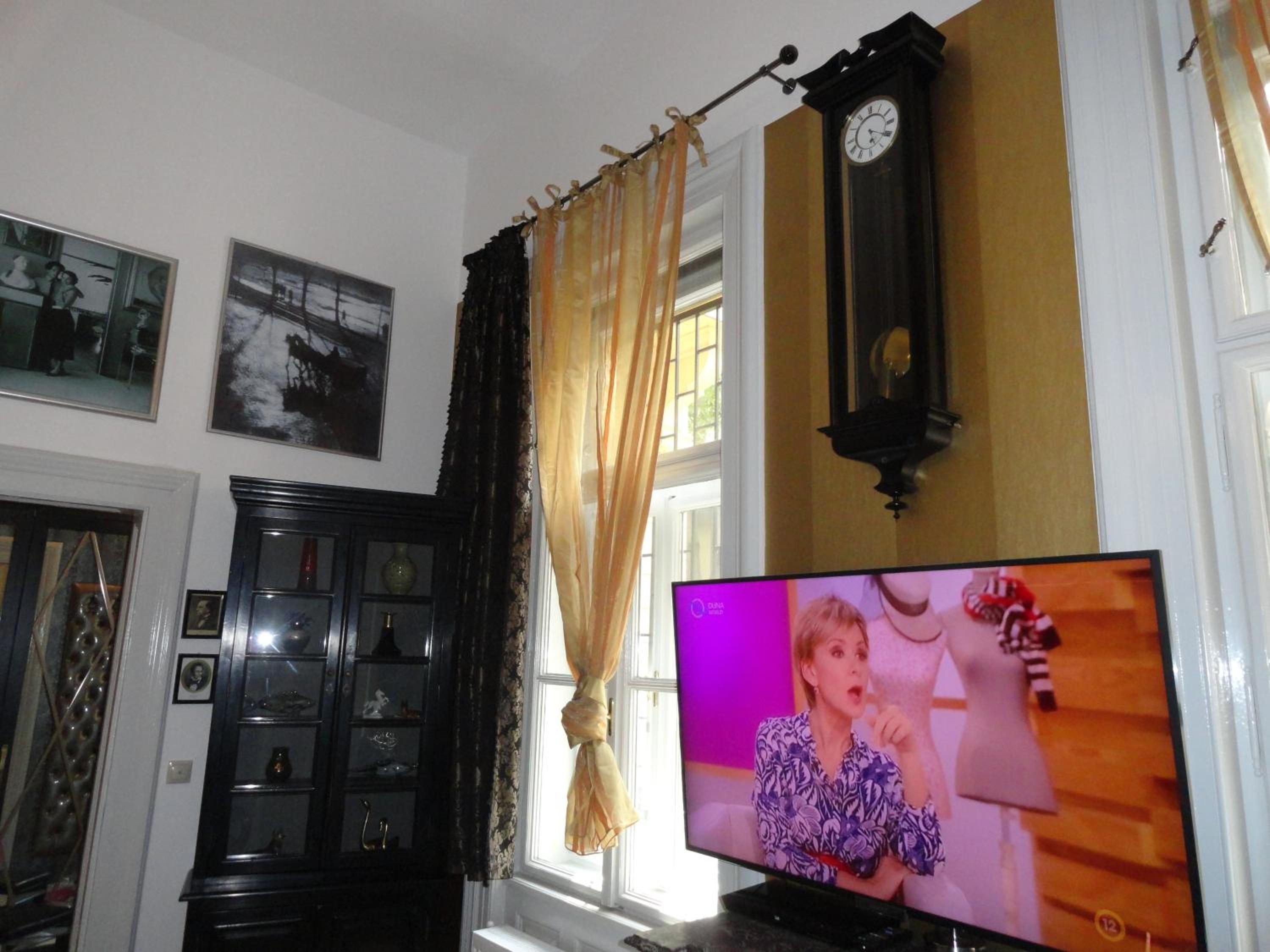 Two-Bedroom Apartment - Photo 81