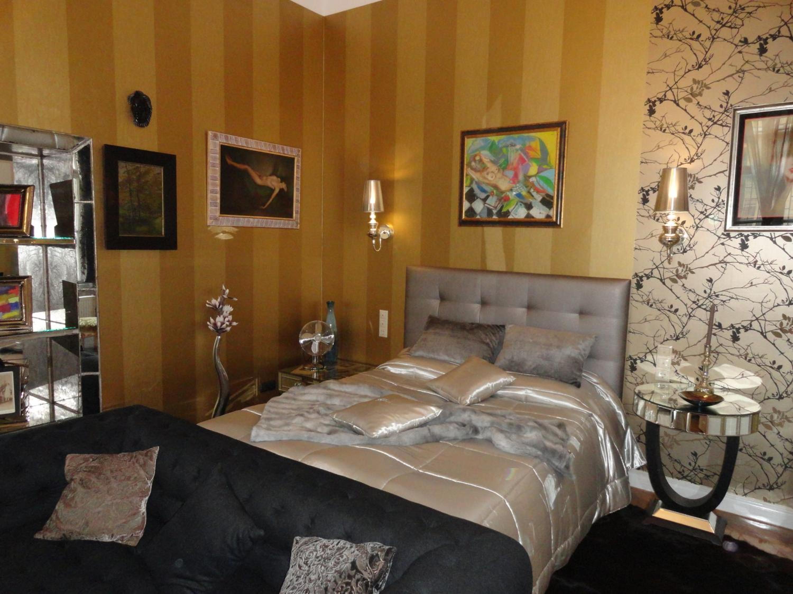 Two-Bedroom Apartment - Photo 134