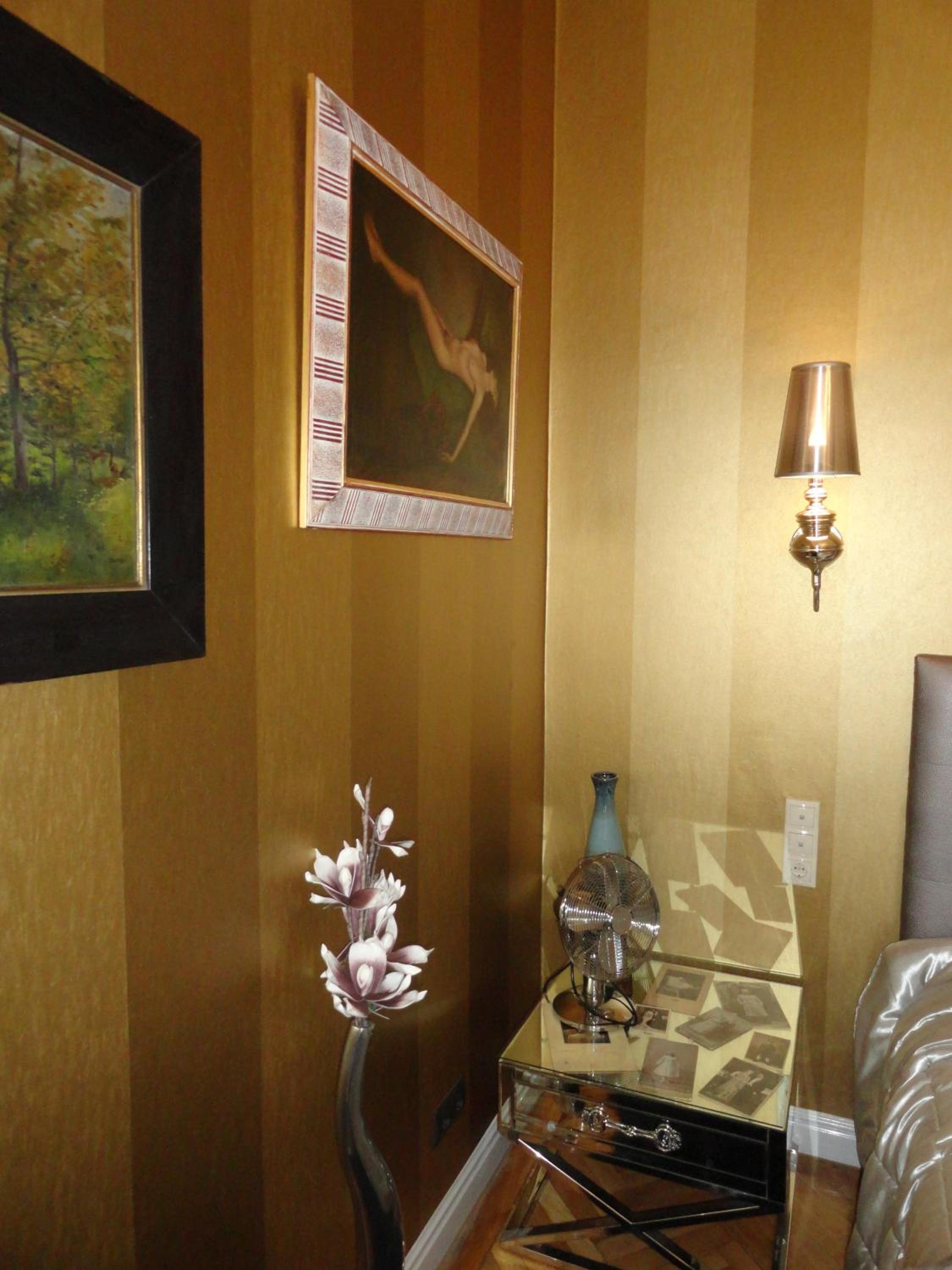 Two-Bedroom Apartment - Photo 142