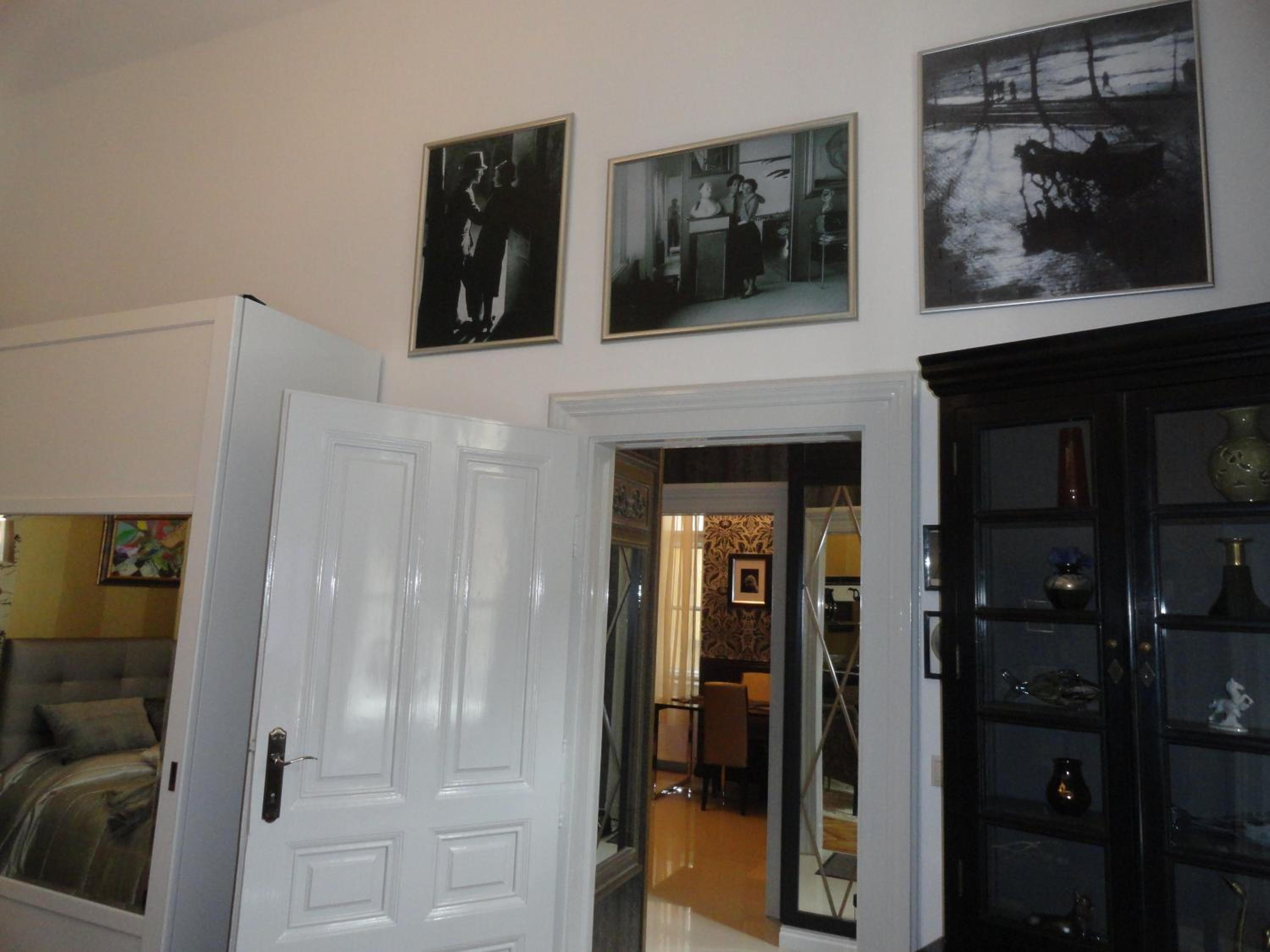 Two-Bedroom Apartment - Photo 129