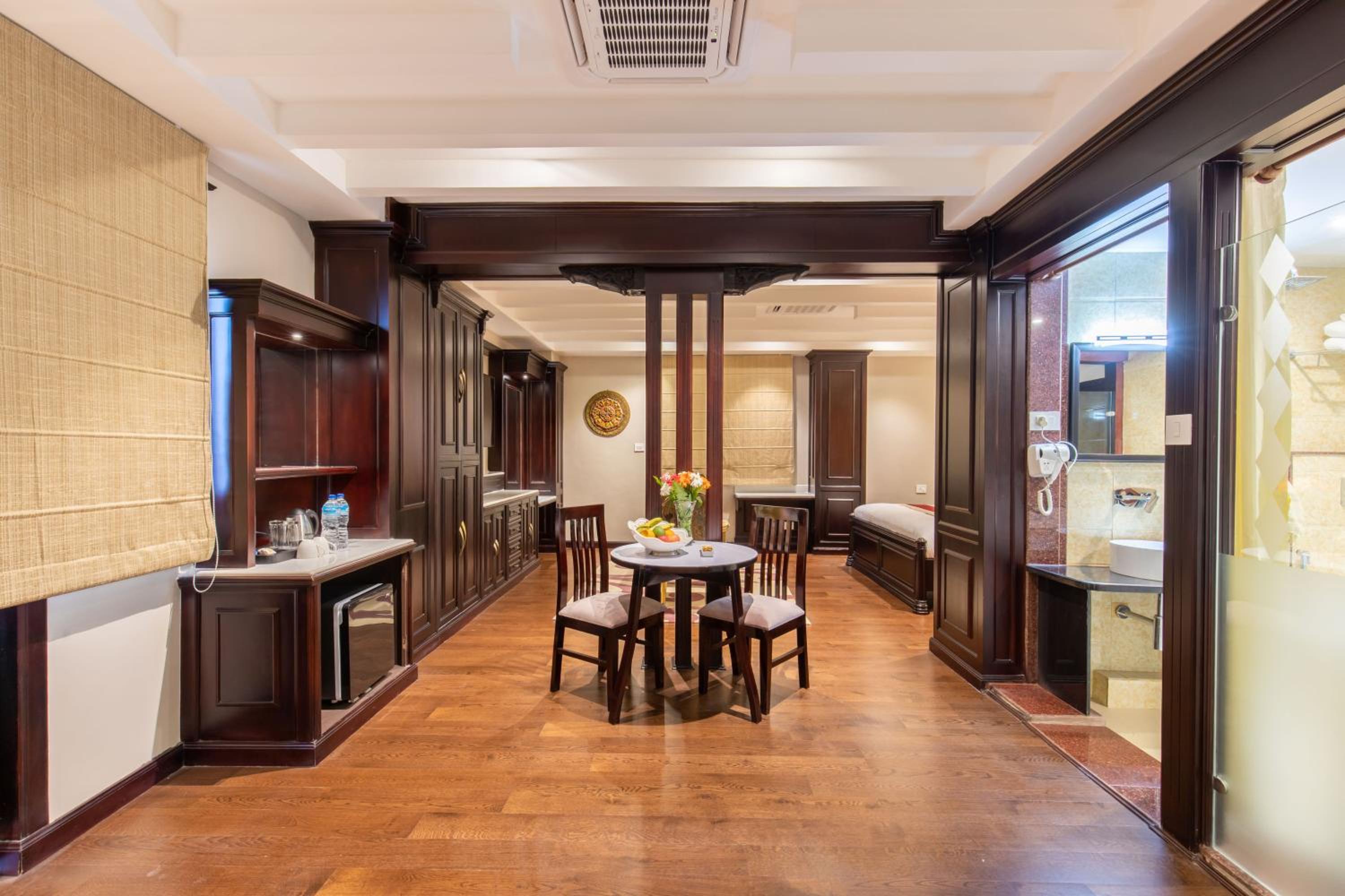 Royal Suite