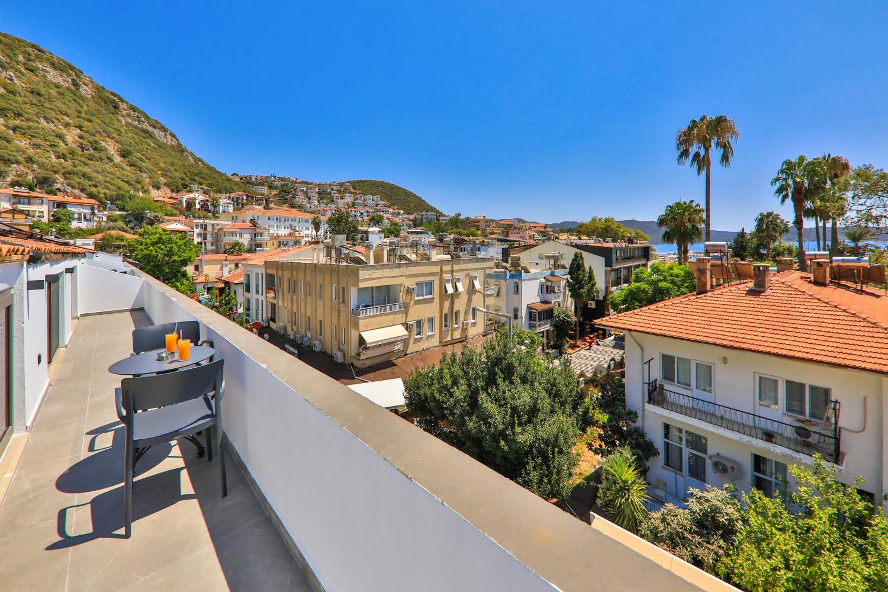 Triple Room with Balcony photo 2